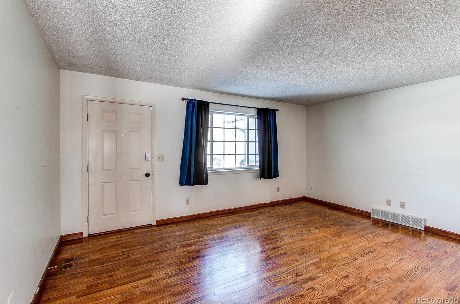 8696 86th Cir, Arvada CO  80005-1500 exterior