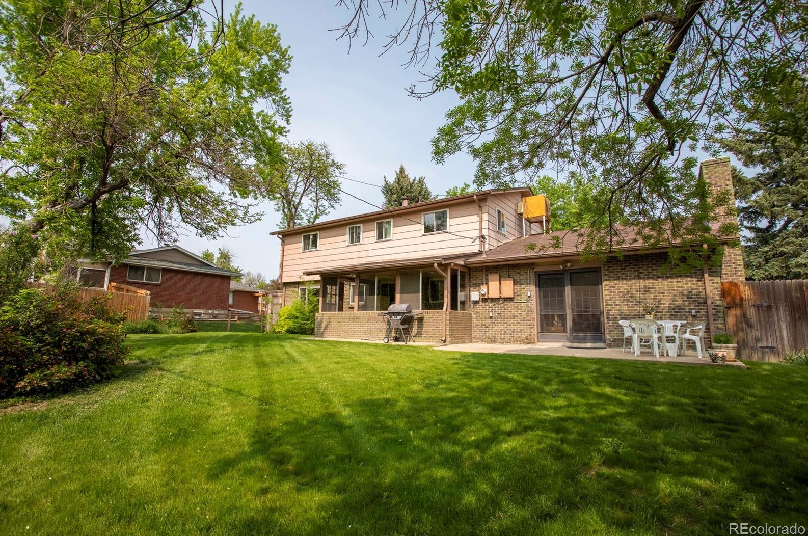 6001 Welch St, Arvada CO  80004-3943 exterior