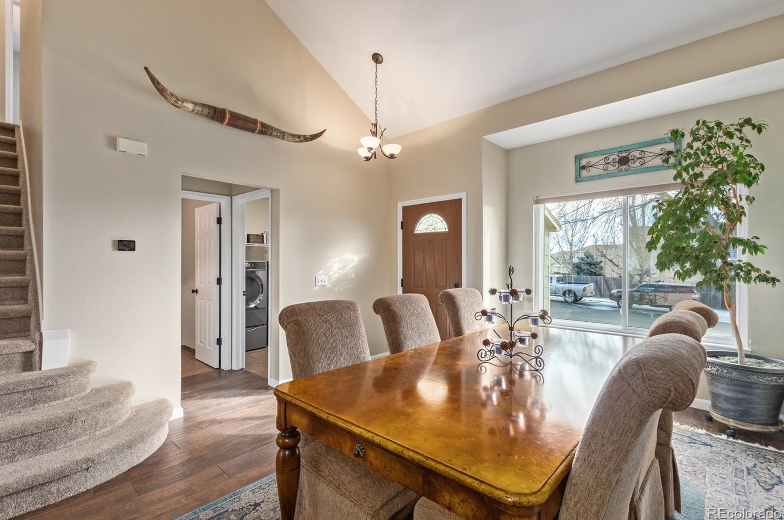 6820 Donnelaith Pl, Colorado Springs CO  80922-3110 exterior