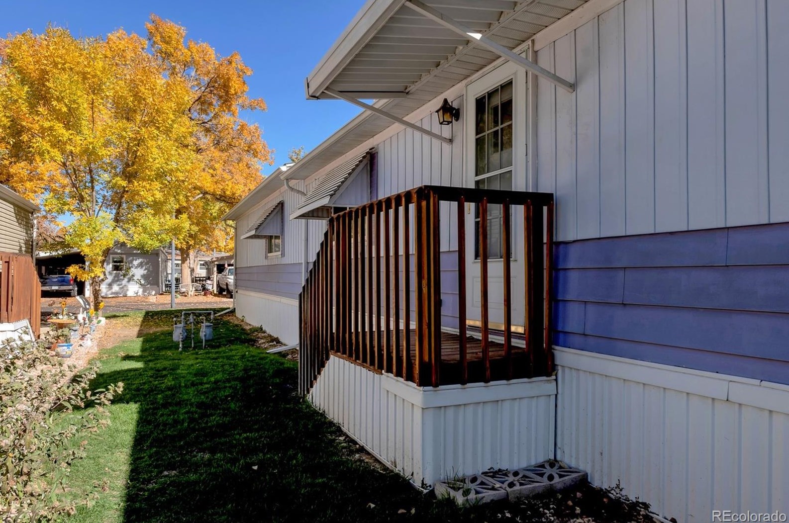 6705 Santa Fe Dr, Littleton CO 80120-2925 exterior