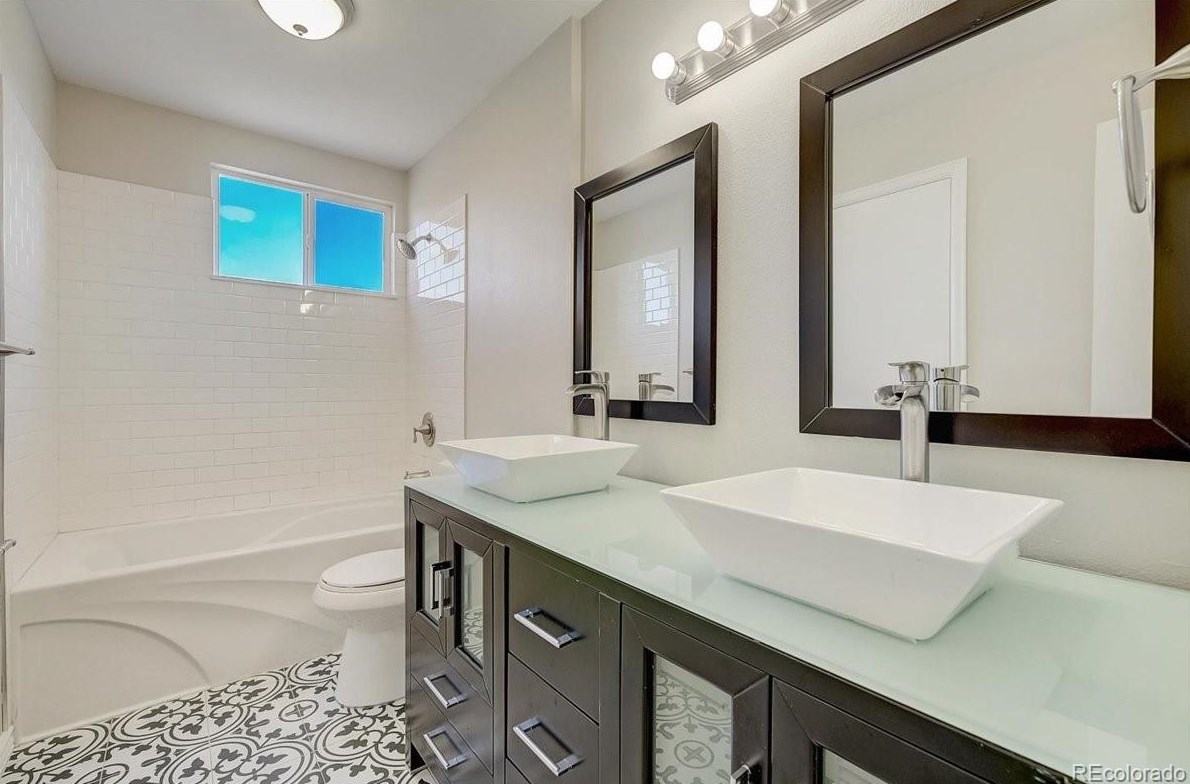 6274 68th Cir, Arvada CO  80003-4100 exterior