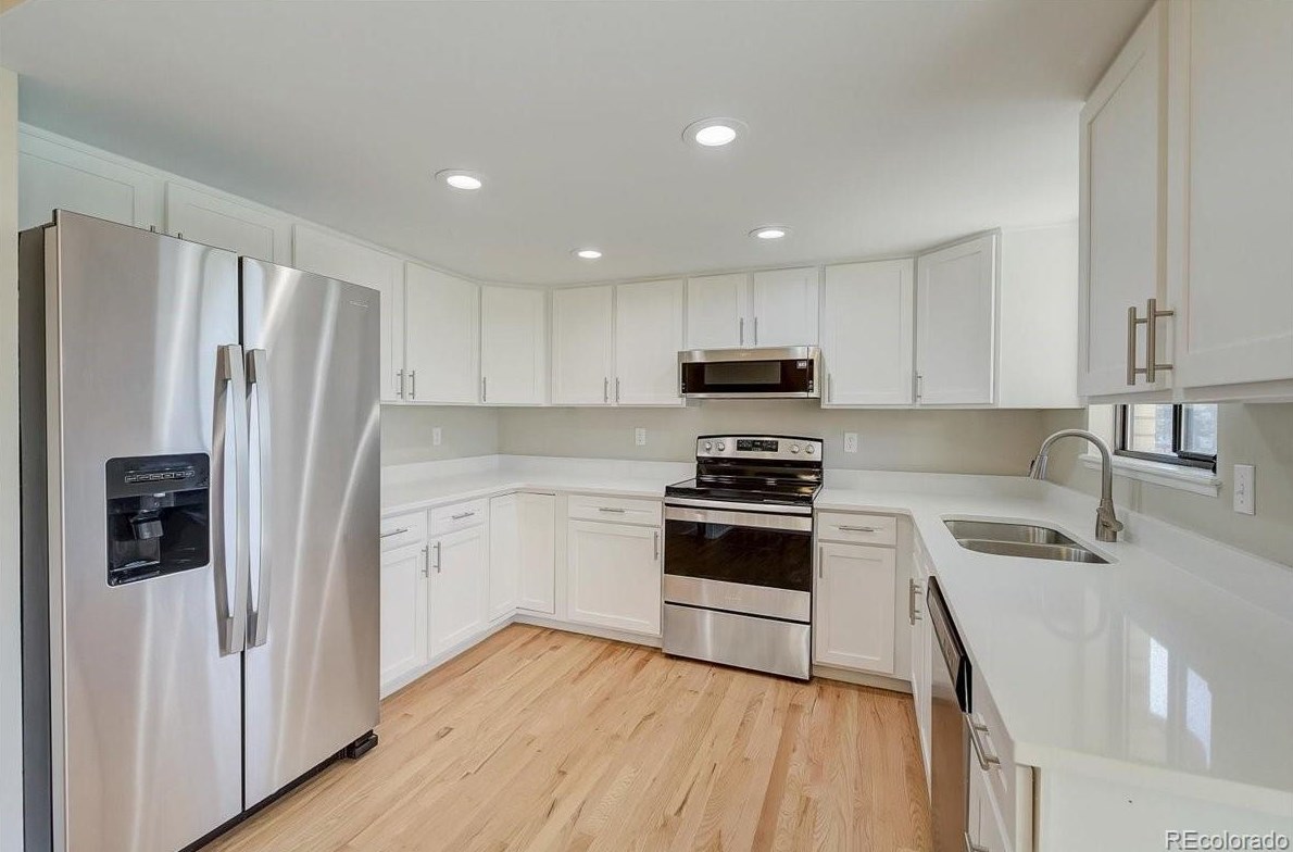 6274 68th Cir, Arvada CO  80003-4100 exterior