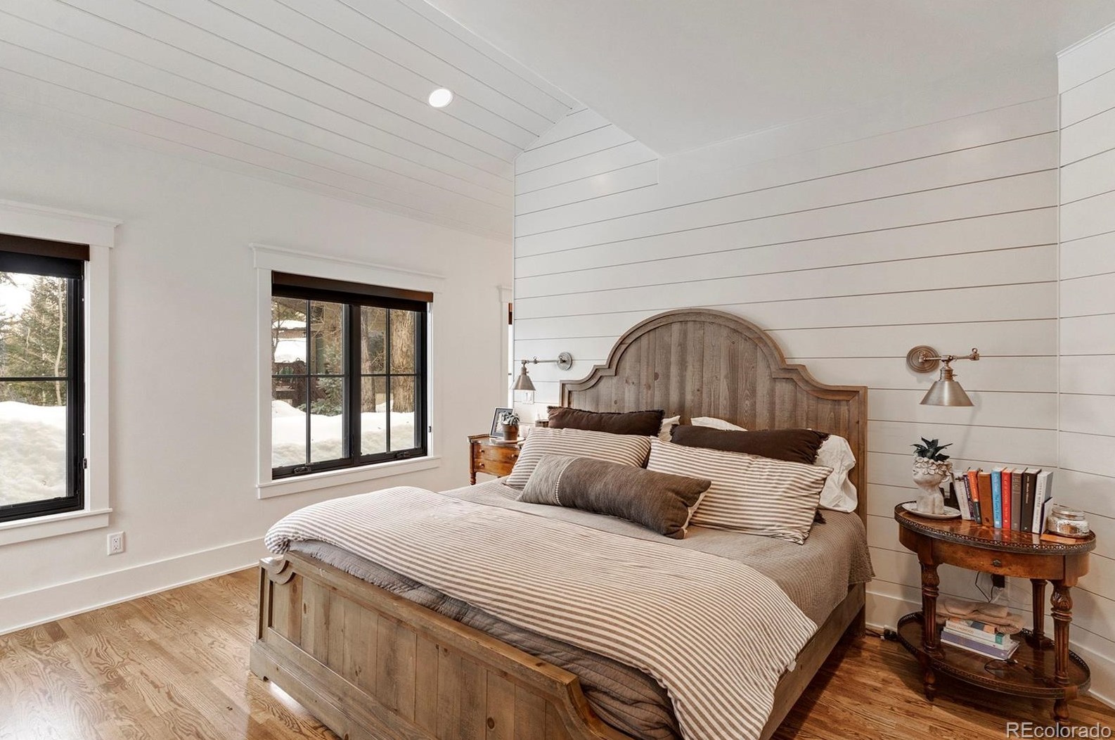 669 Meadowbrook Cir, Steamboat Springs CO  80487-3043 exterior