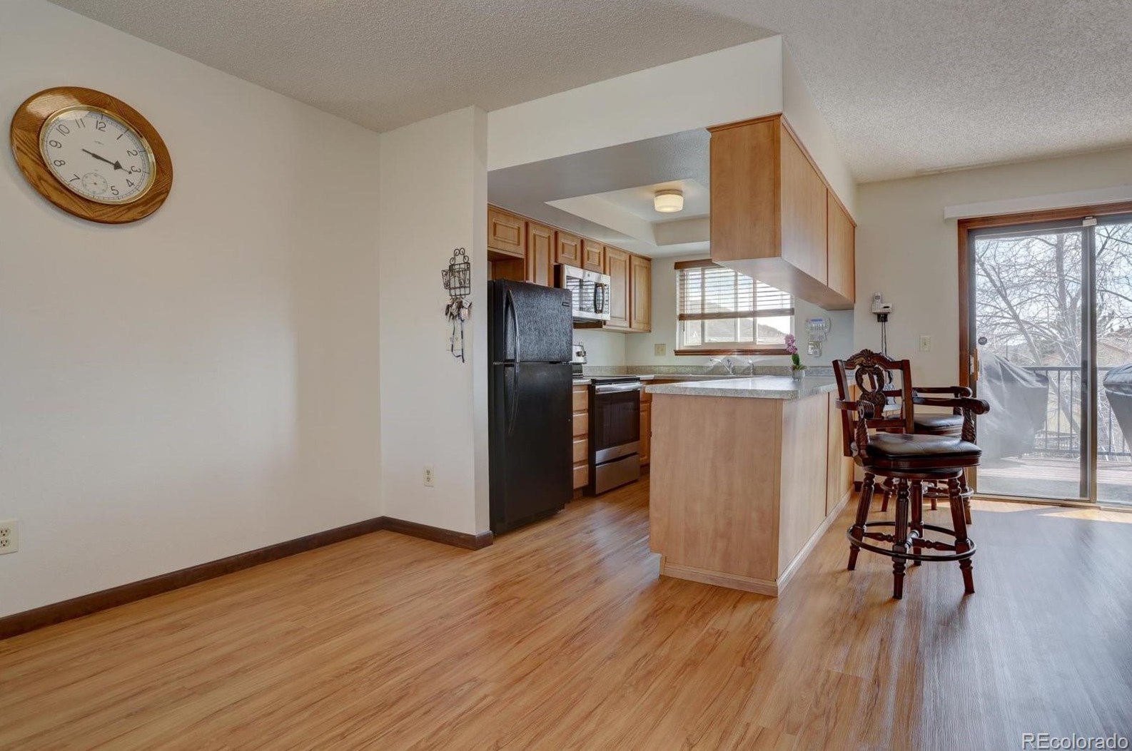 2216 Summerfield Dr, Castle Rock, CO 80104-2338