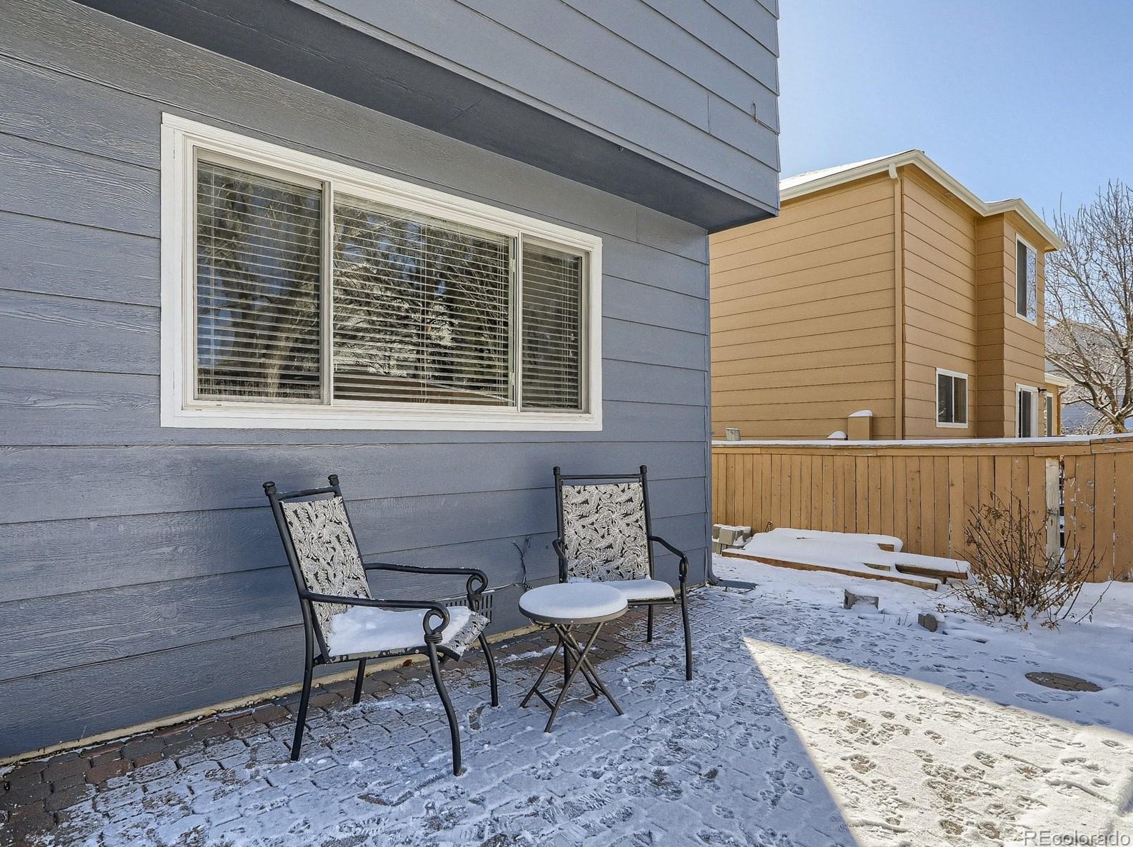 9689 Townsville Cir, Littleton CO  80130-6805 exterior