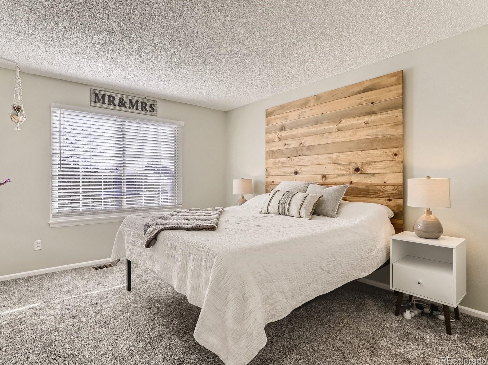 9689 Townsville Cir, Littleton CO  80130-6805 exterior