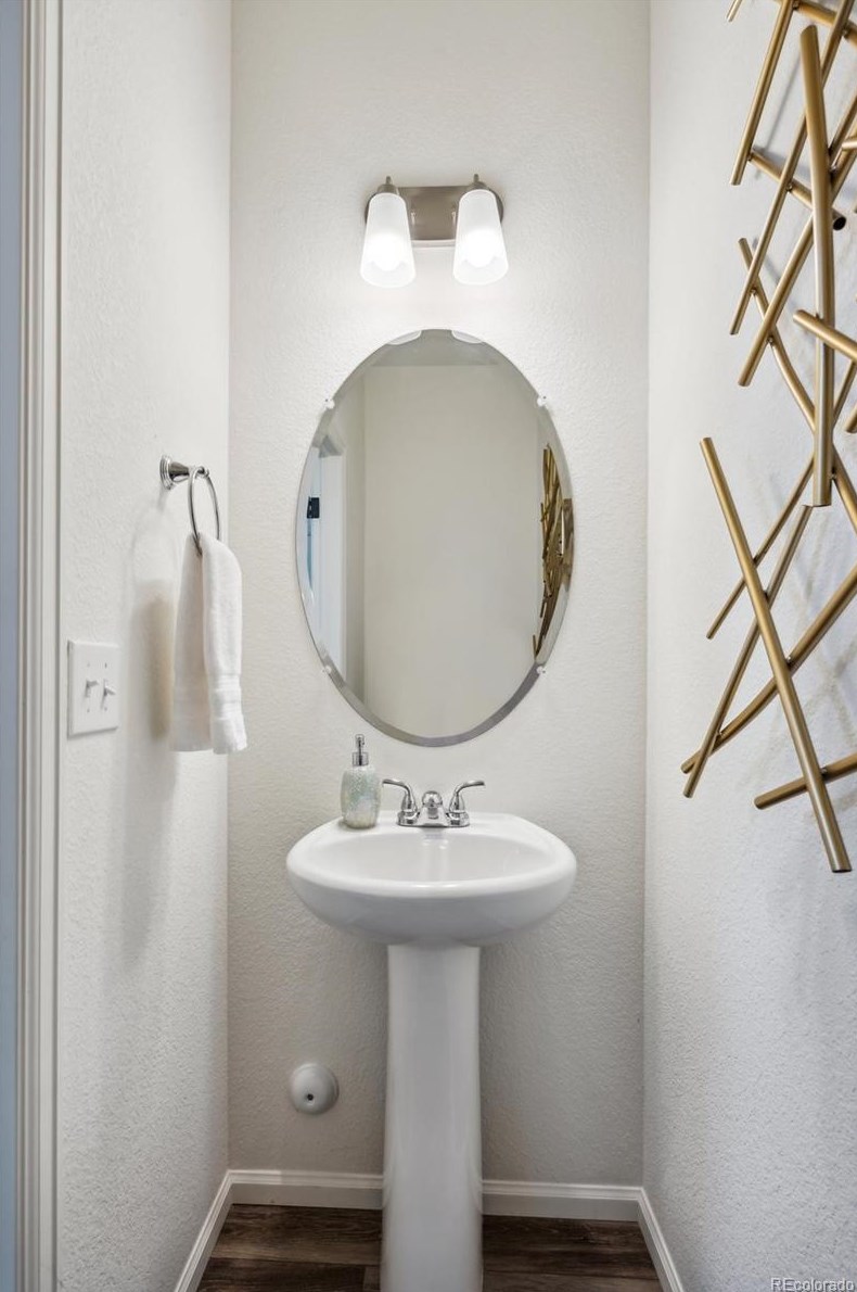 4540 Quemoy St, Aurora CO 80019-6025 exterior