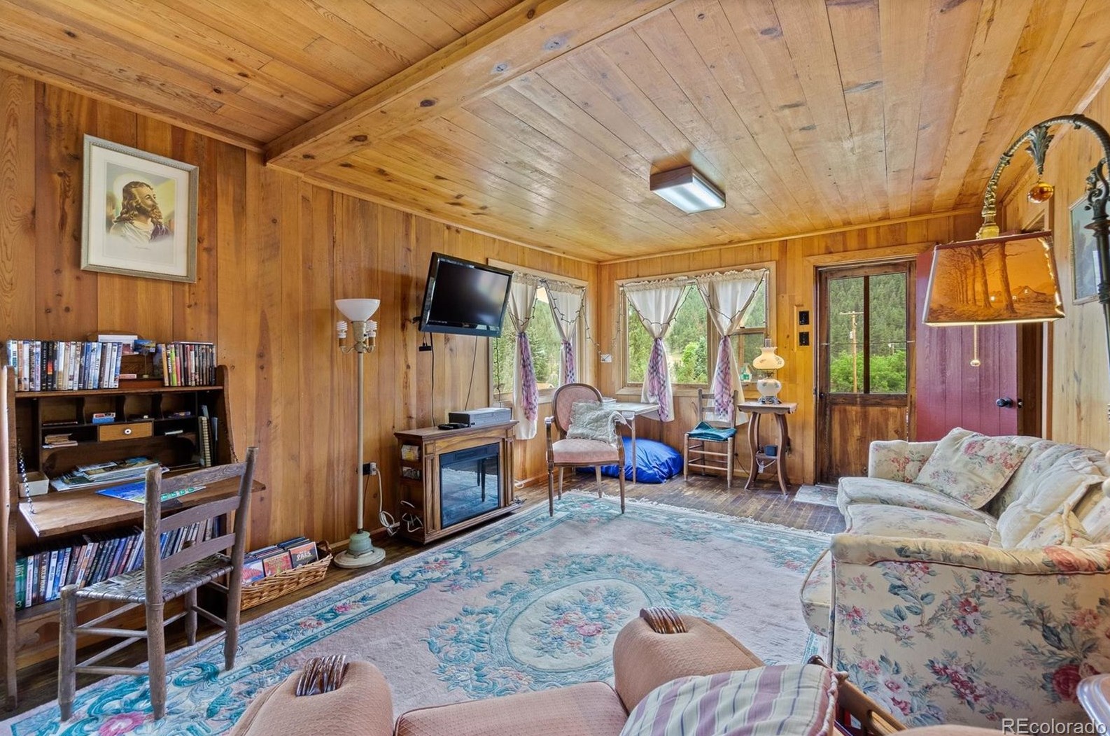 28367 Grove St, Pine, CO 80470