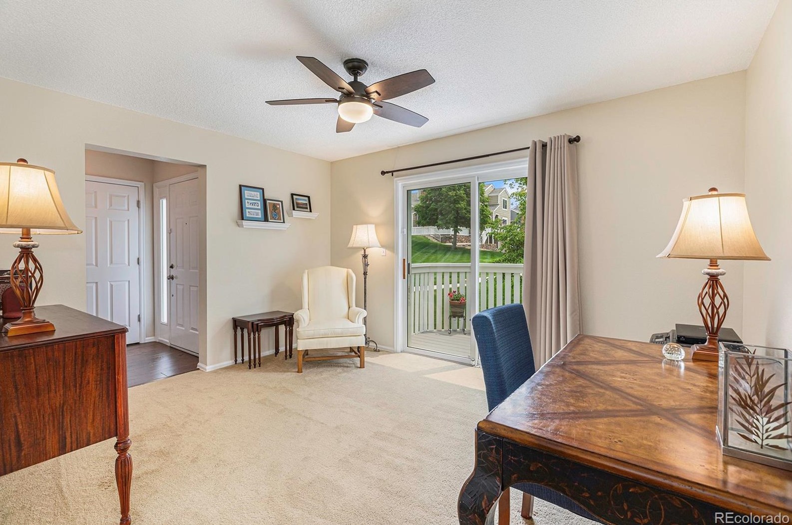 9012 Bear Mtn Dr, Littleton CO 80126-2296 exterior