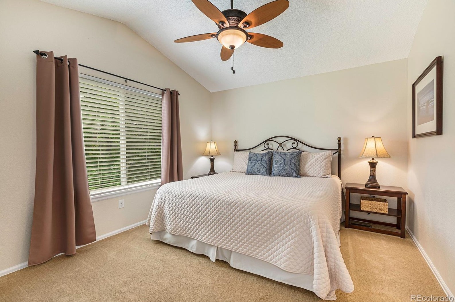 9012 Bear Mtn Dr, Littleton CO 80126-2296 exterior