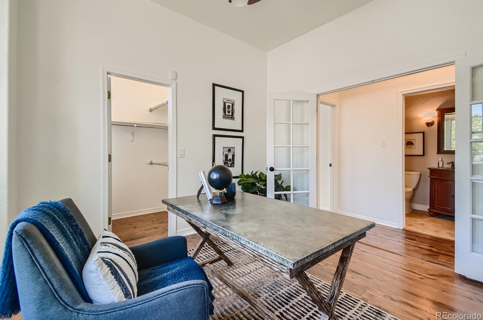 9604 Long Dr, Littleton CO 80120-4330 exterior