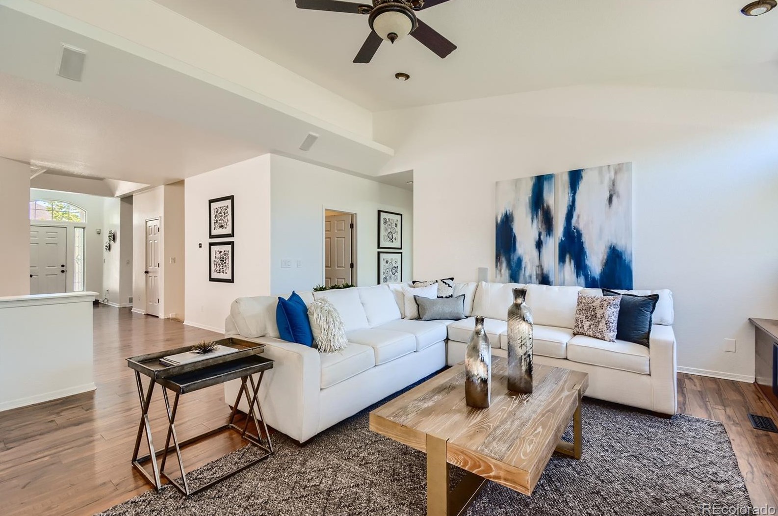 9604 Long Dr, Littleton CO 80120-4330 exterior