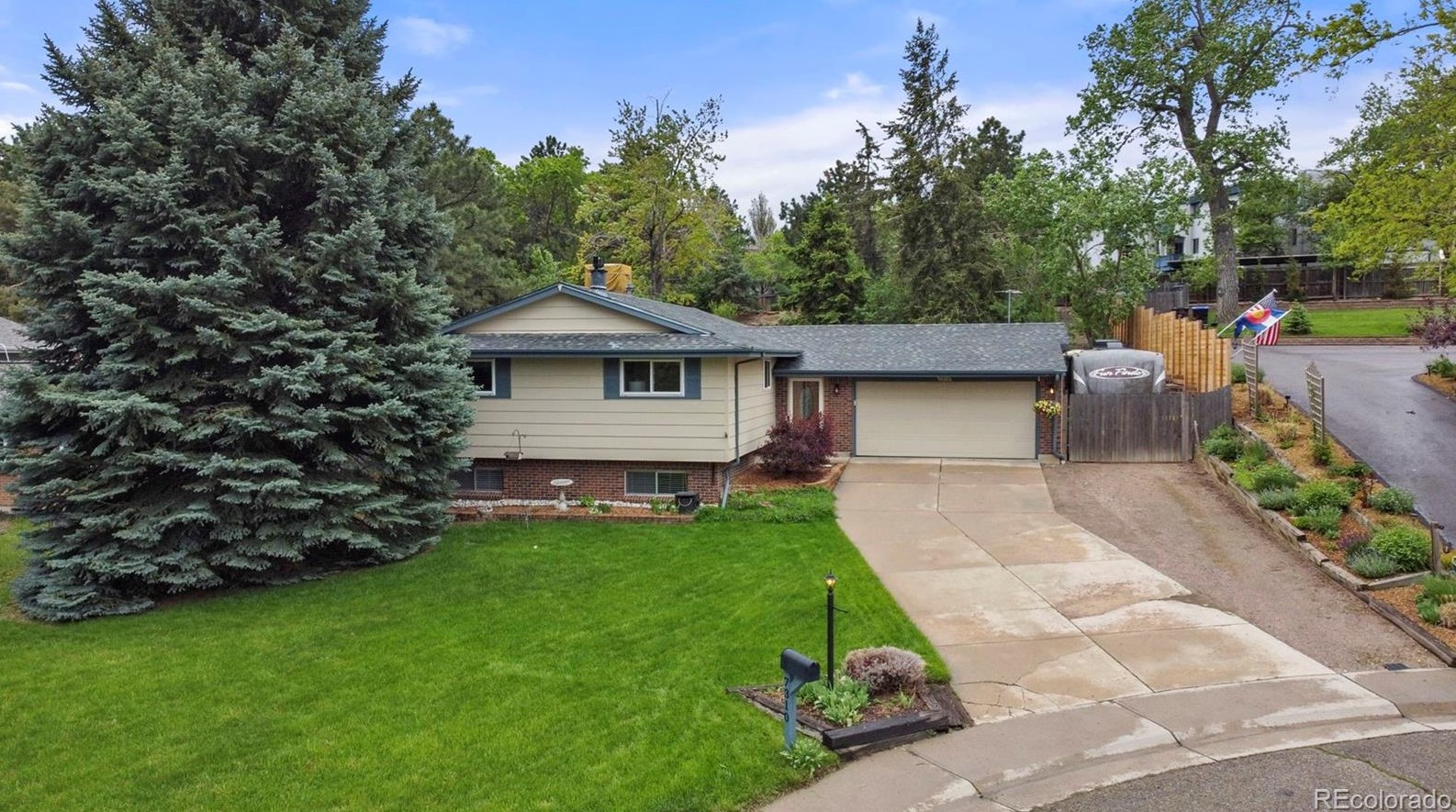 7310 Upham Ct, Arvada, CO 80003-3031