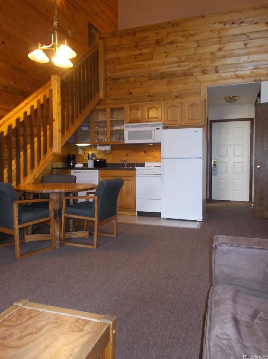 62927 Us Hwy 40 #606/608, Silvercreek, CO 80446
