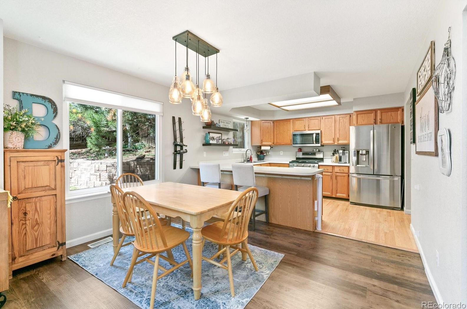 7541 Dawn Dr, Littleton CO  80125-8954 exterior