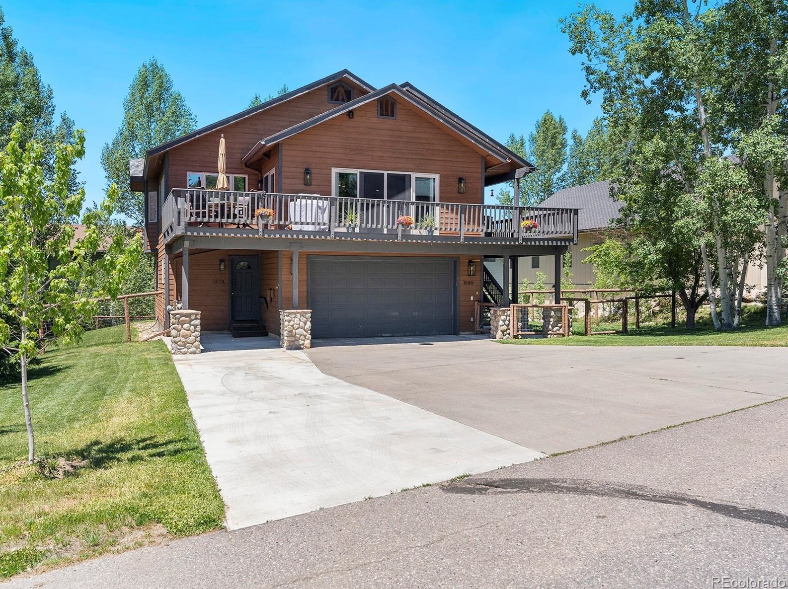 1580 Red Hawk Ct, Steamboat Springs CO 80487-2321 exterior