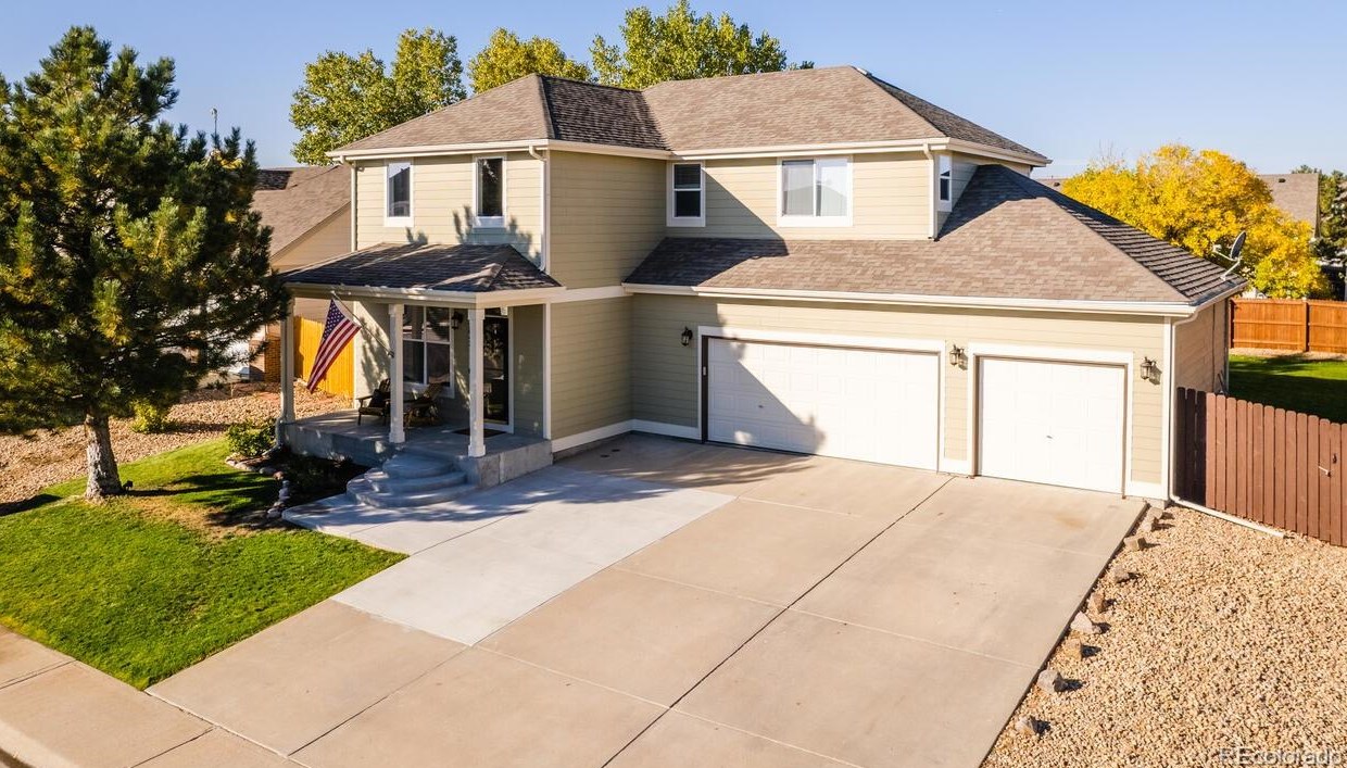 2043 Asoka St, Strasburg, CO 80136-7707