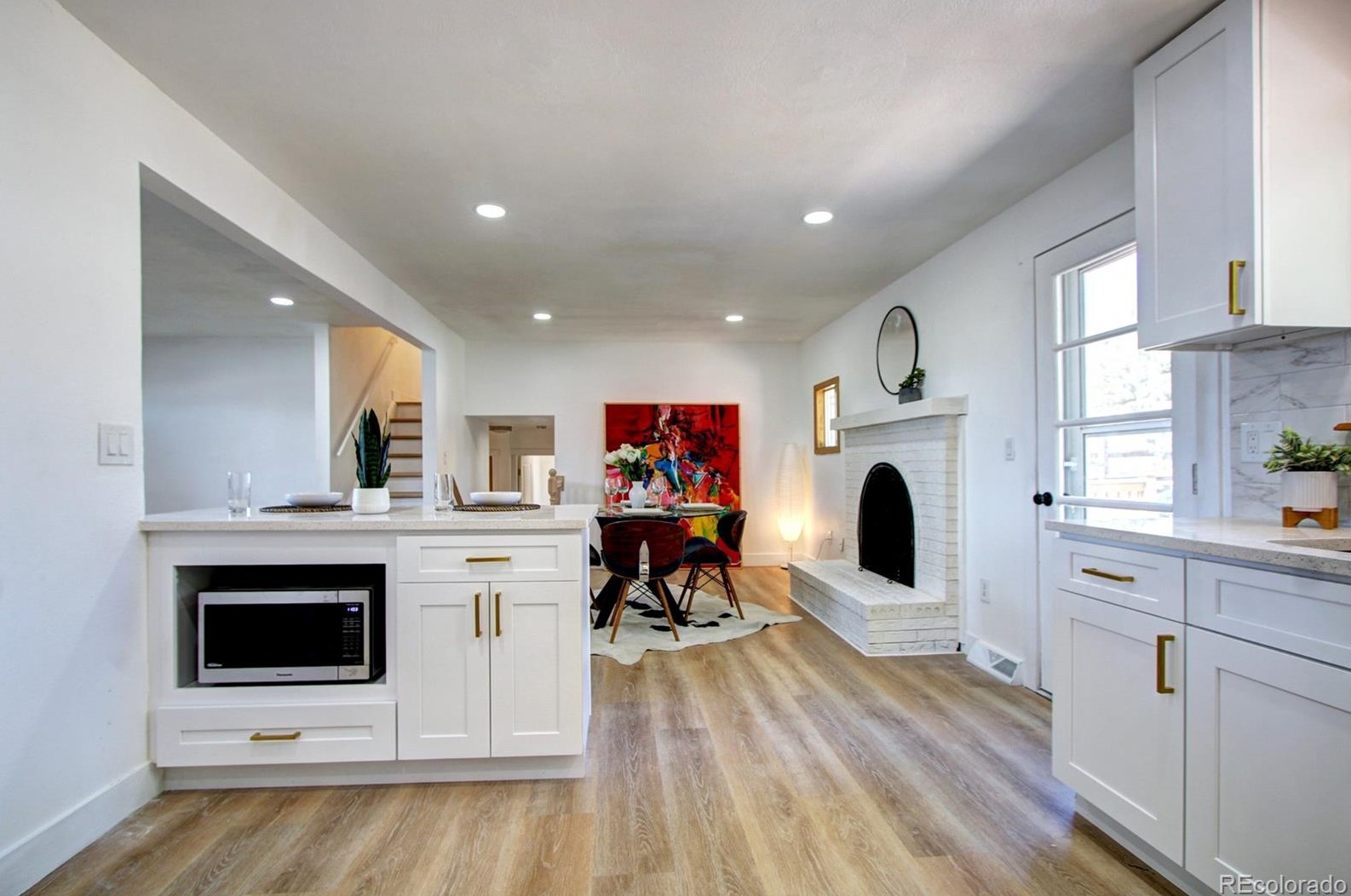 5933 Fairview Ave, Littleton CO  80128-5925 exterior