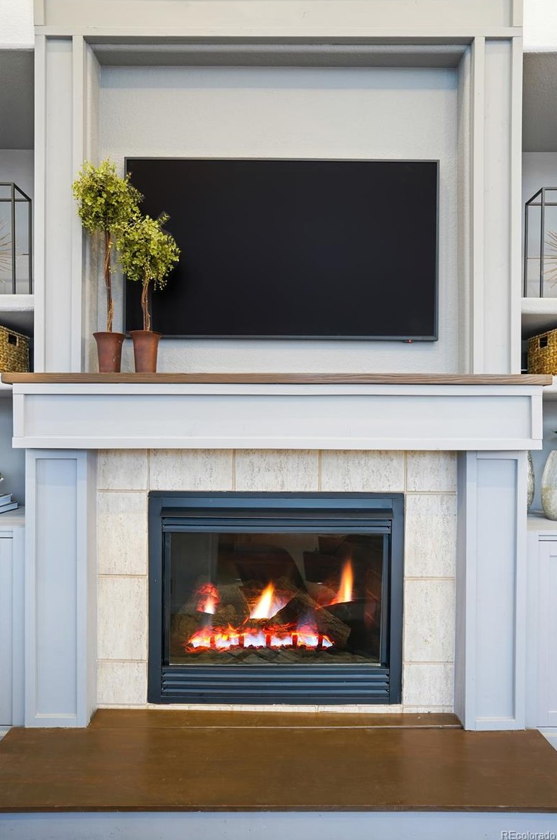 6075 Blue Terrace Pl, Castle Rock CO  80108-8152 exterior