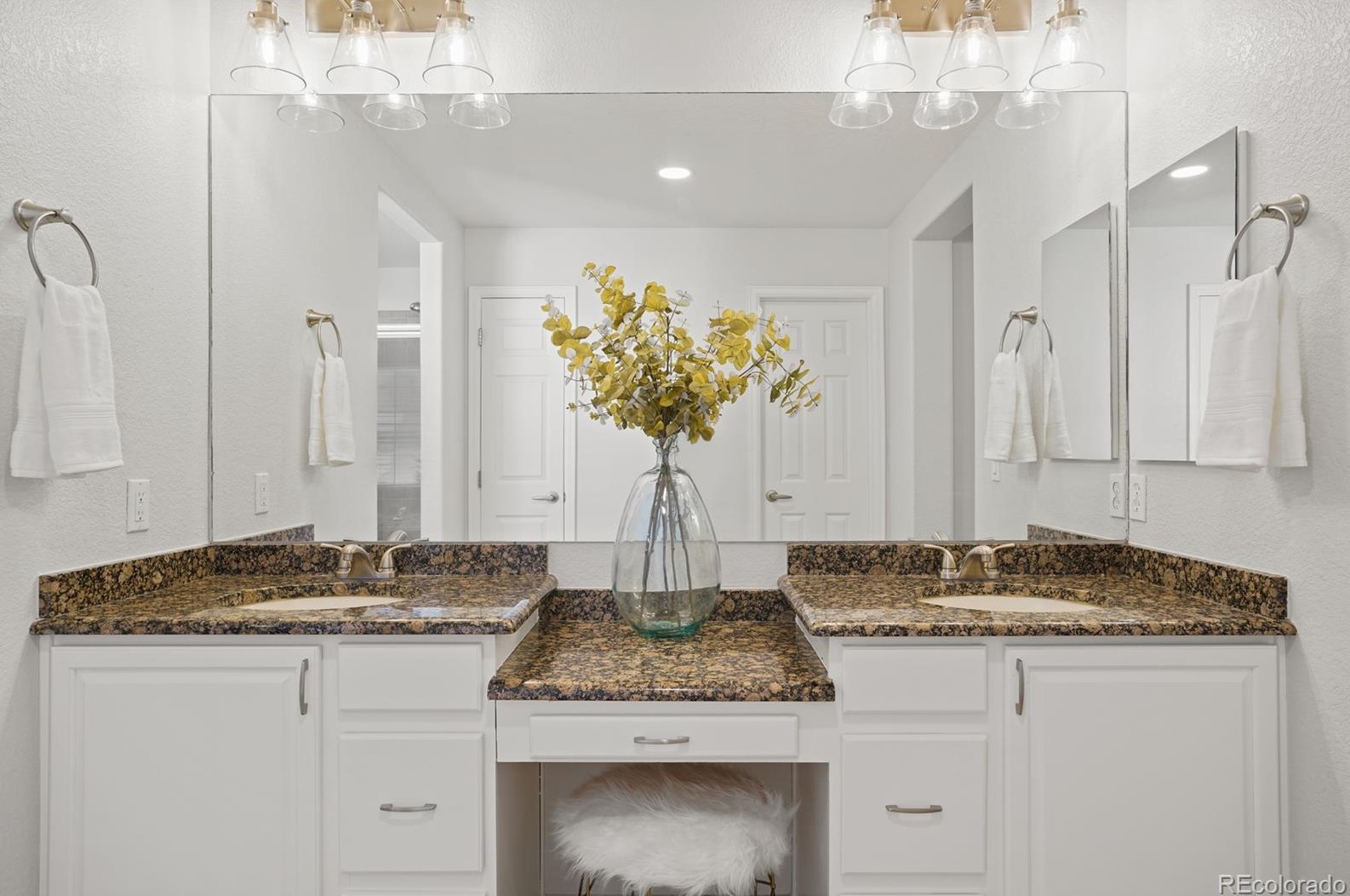 6075 Blue Terrace Pl, Castle Rock CO  80108-8152 exterior