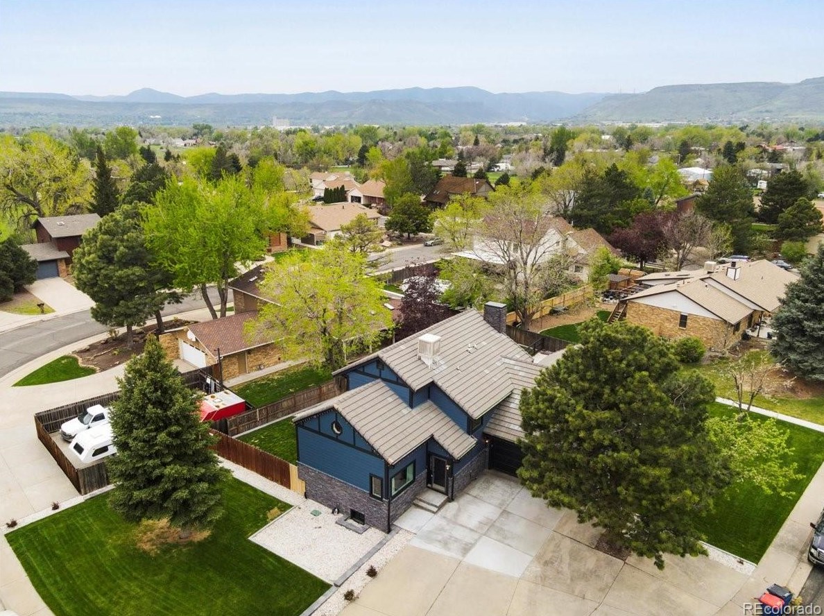 5351 Cole Cir, Arvada, CO 80002-1639