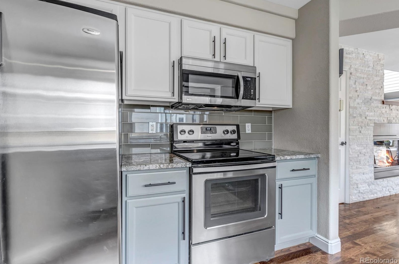 1271 Braewood Ave, Littleton CO  80129-5673 exterior