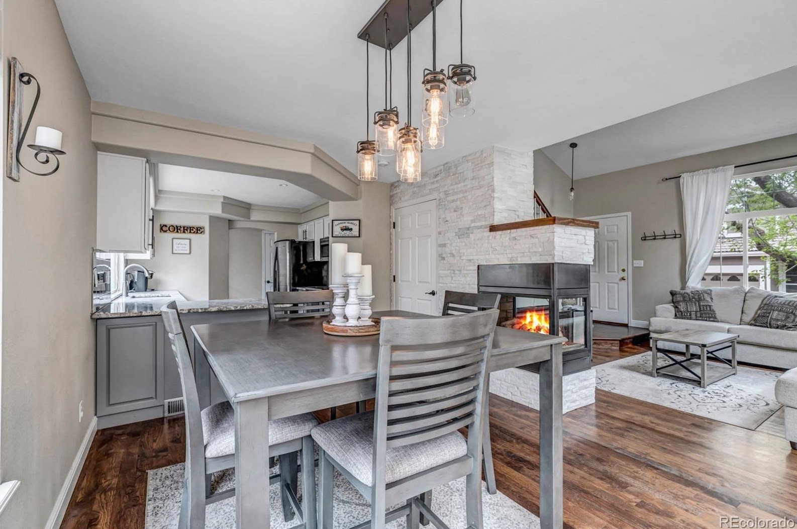 1271 Braewood Ave, Littleton CO  80129-5673 exterior