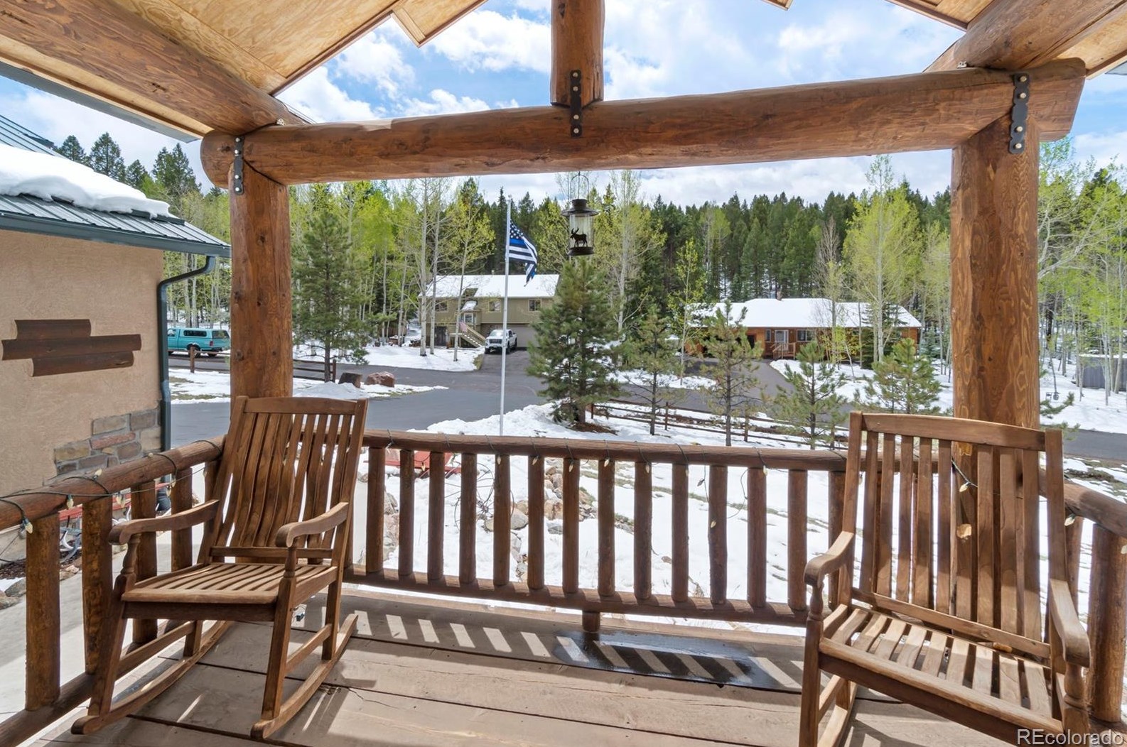 2866 Sunnywood Ave, Woodland Park CO 80863-9498 exterior