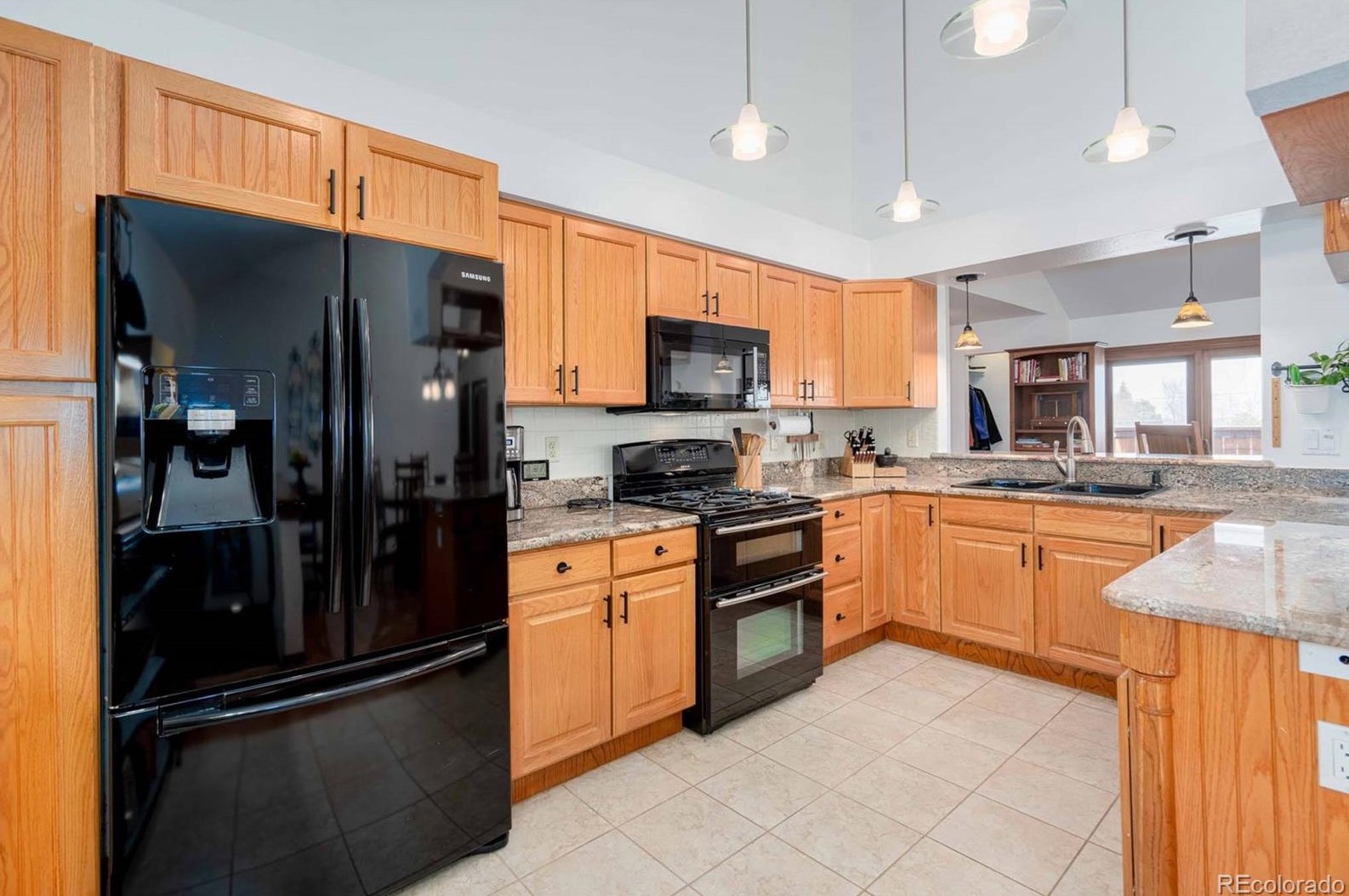 6304 Harrison Way, Littleton CO 80122-2262 exterior