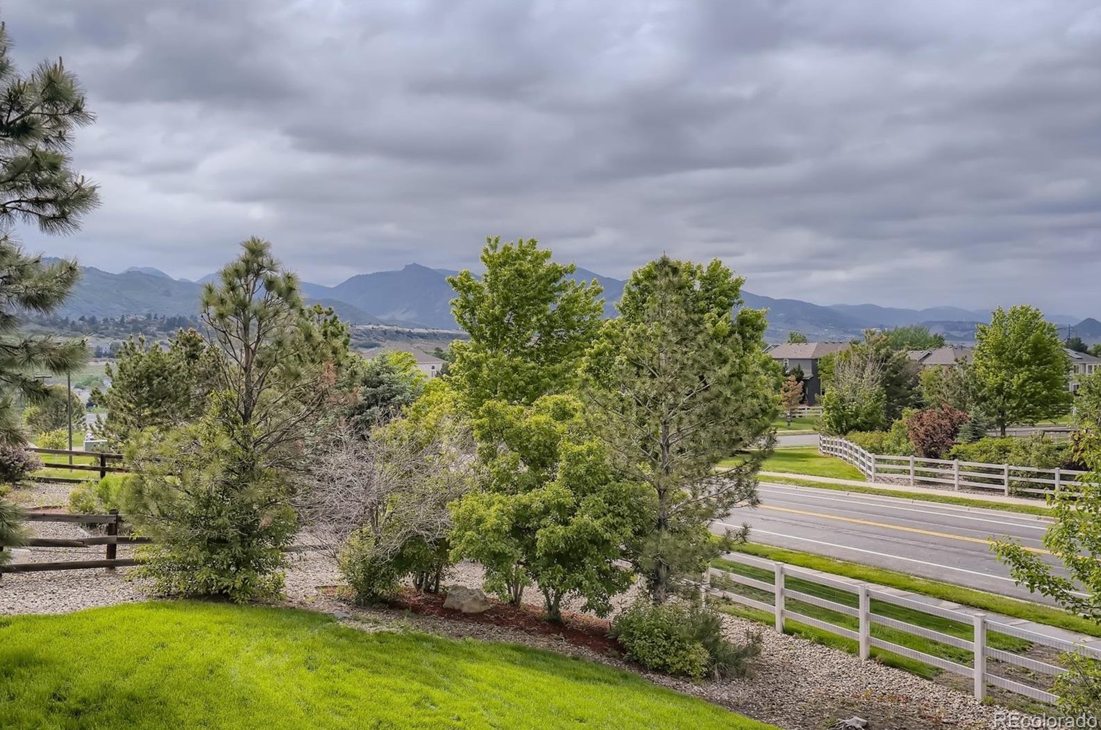 9753 Marmot Rdg Cir, Littleton CO 80125-8890 exterior