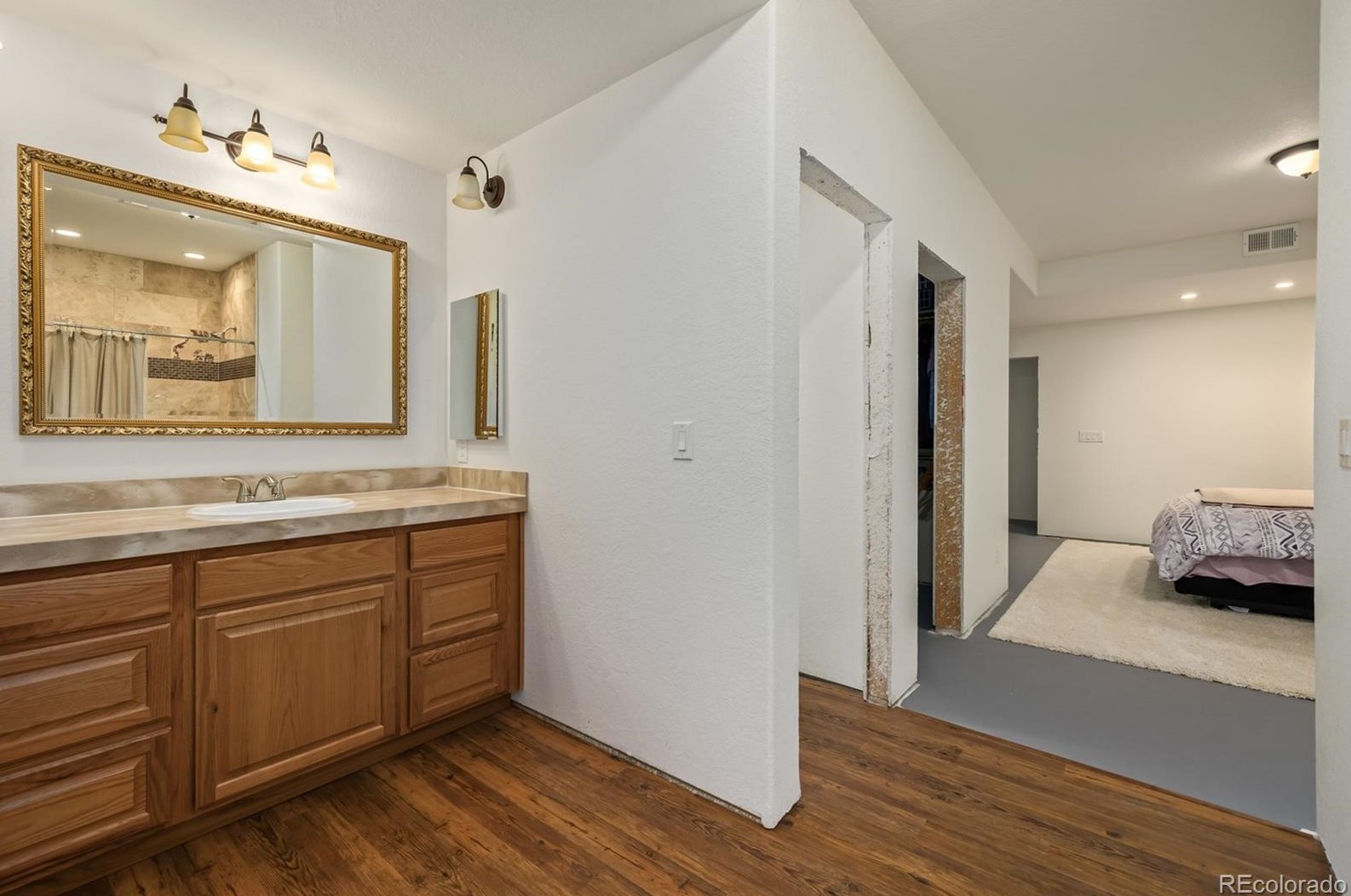 15754 73rd Ave, Arvada CO  80007-6992 exterior