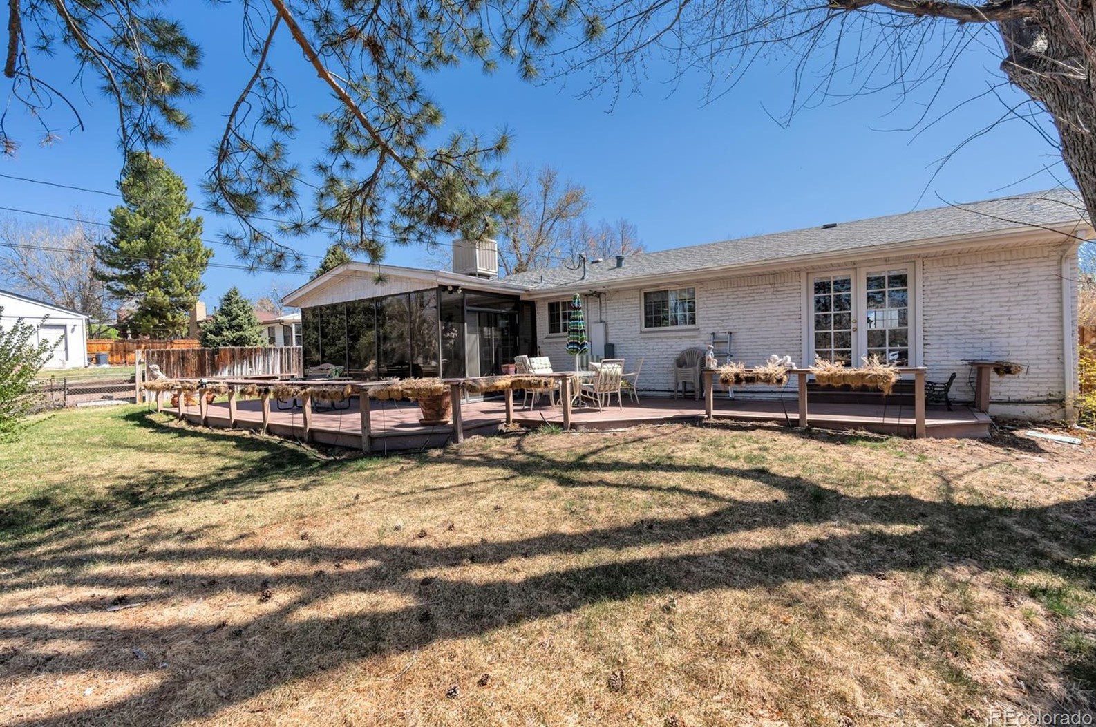 6569 Clayton St, Littleton CO 80121-2803 exterior