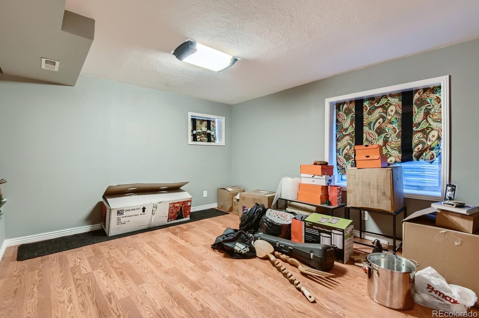 8873 Miners Dr, Littleton CO 80126-5023 exterior