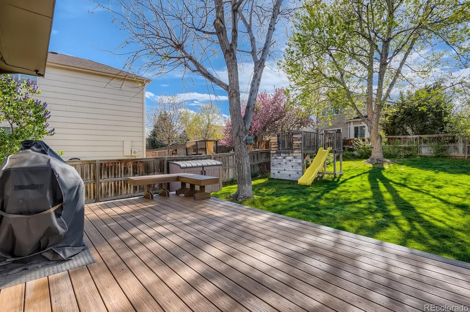 8873 Miners Dr, Littleton CO 80126-5023 exterior