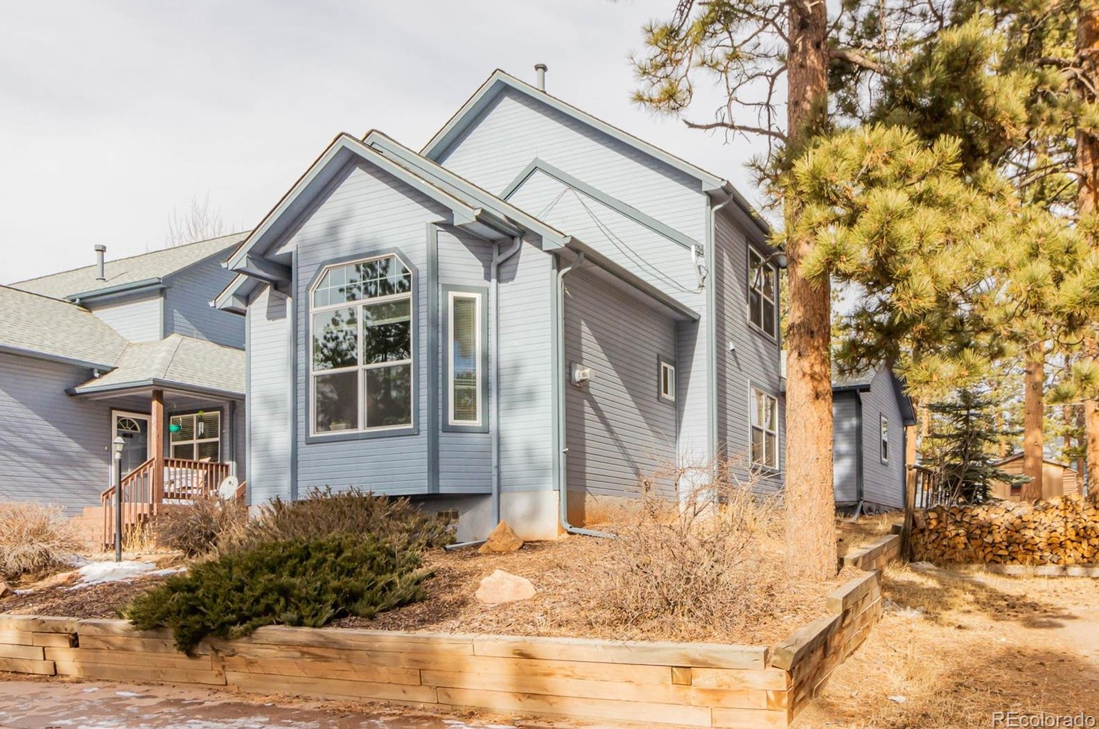 312 Midland Ave, Woodland Park, CO 80863-3162