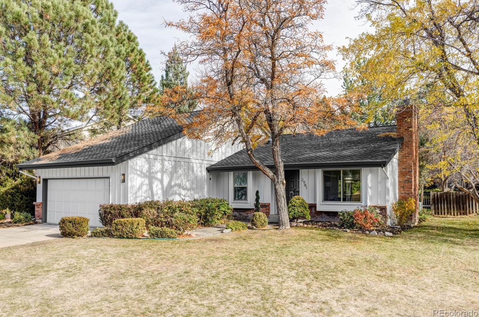 2981 Fremont Dr, Littleton CO  80122-1915 exterior