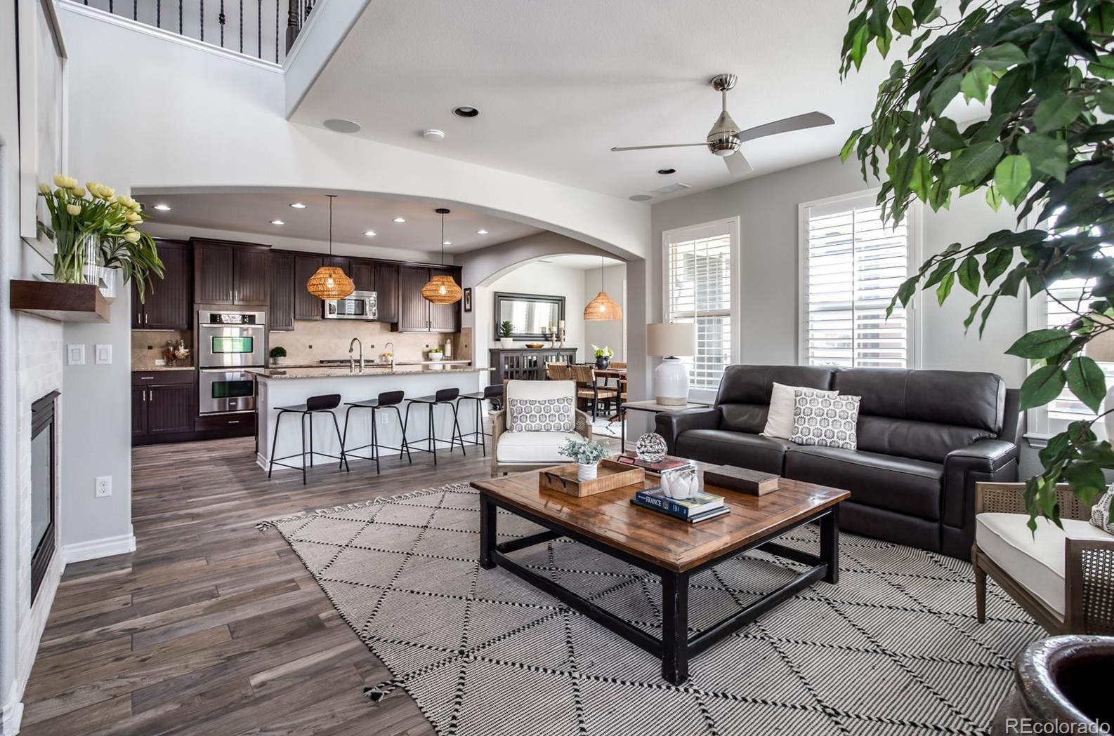 9280 Viaggio Way, Littleton CO  80126-3614 exterior