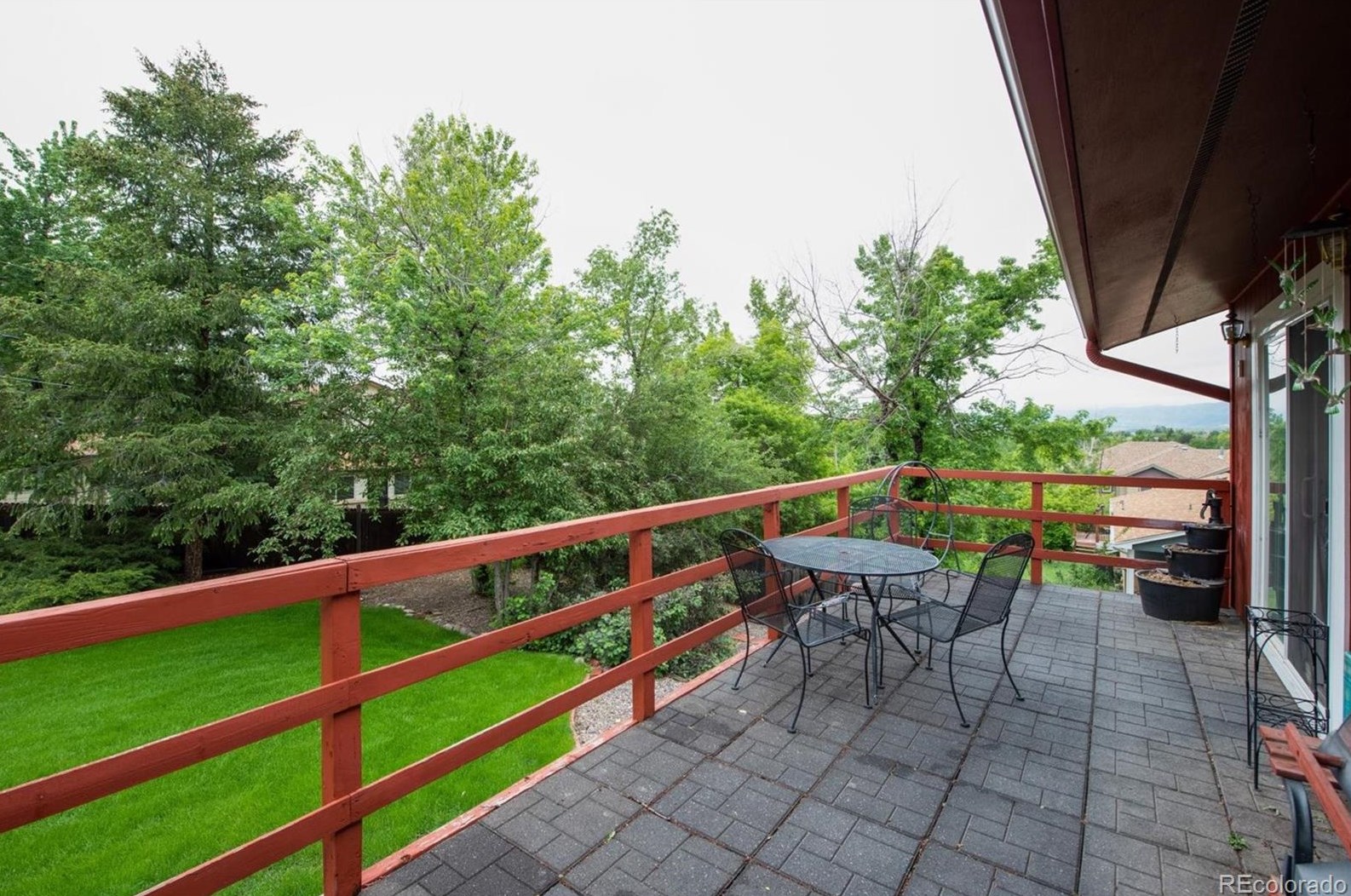 8342 Balsam St, Littleton CO 80128-6111 exterior