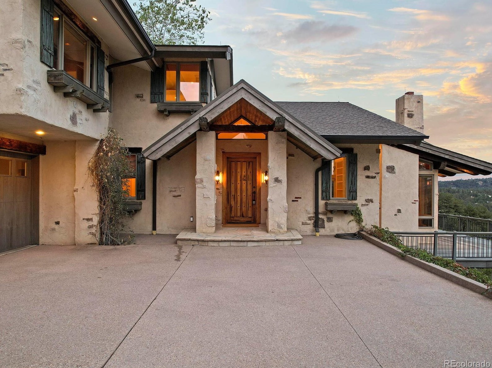 11 Castle Pne Dr, Castle Rock CO 80108-9155 exterior