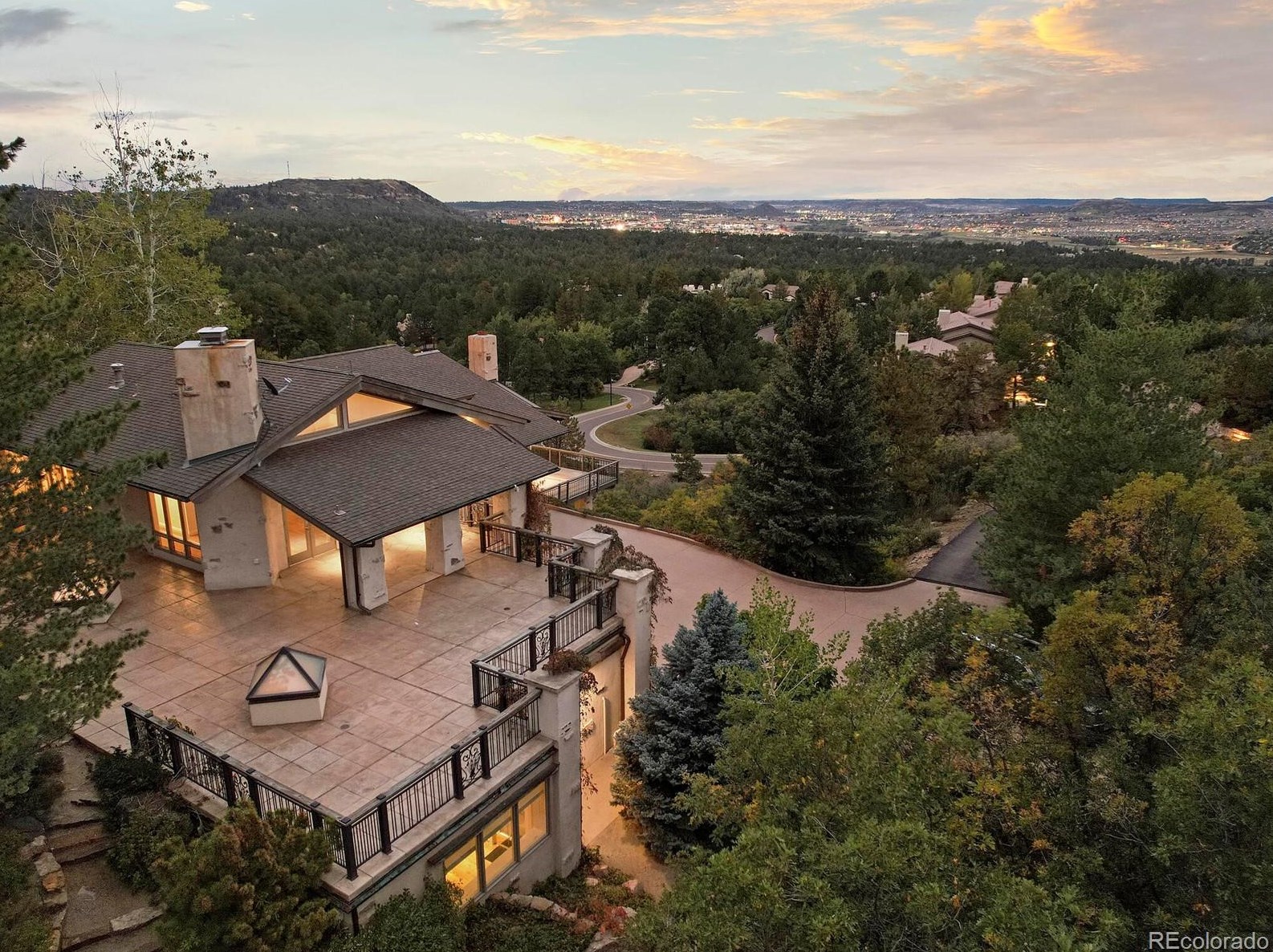 11 Castle Pne Dr, Castle Rock CO 80108-9155 exterior