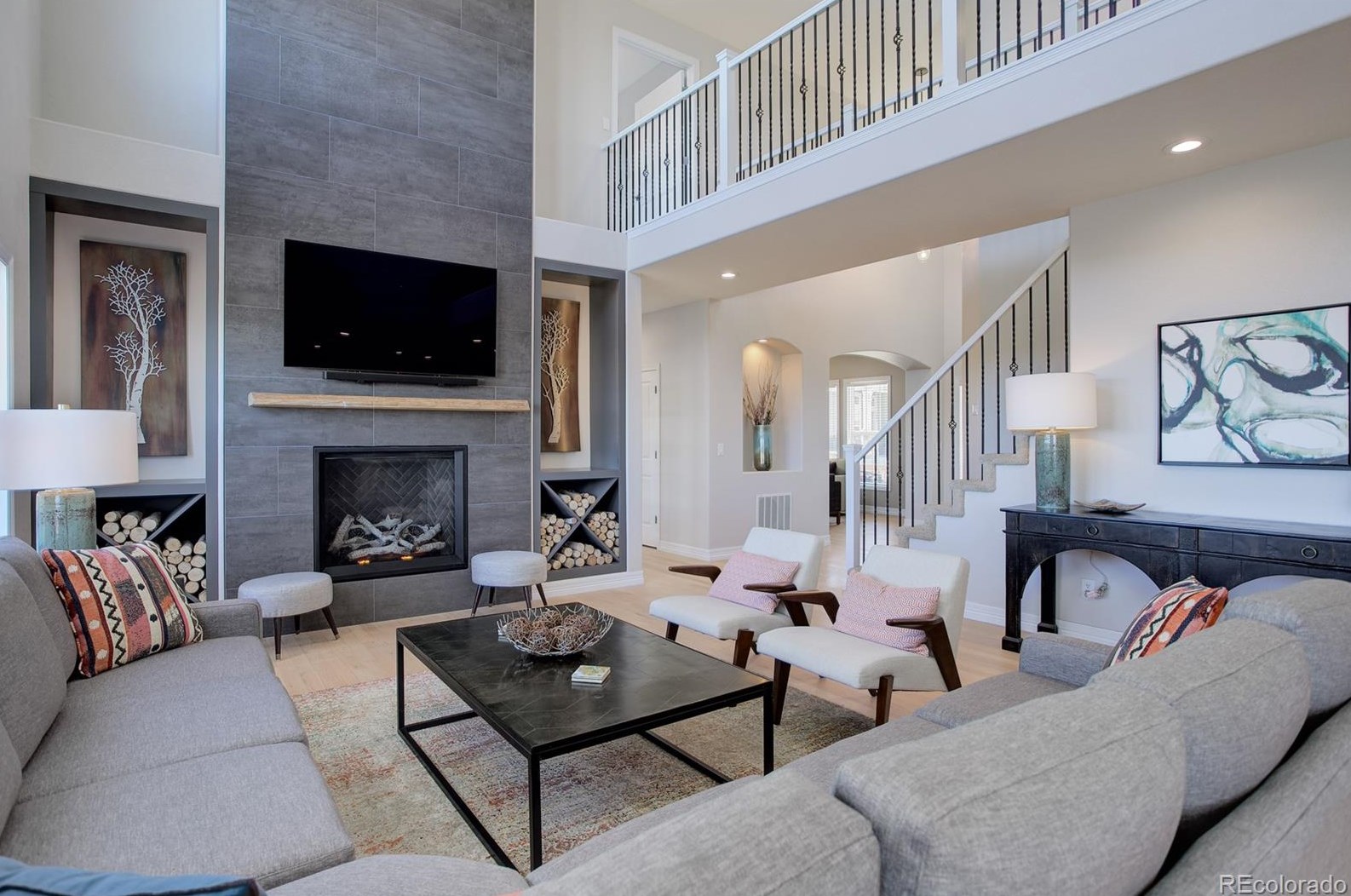 1720 Ridgetrail Ct, Castle Rock CO  80104-7697 exterior