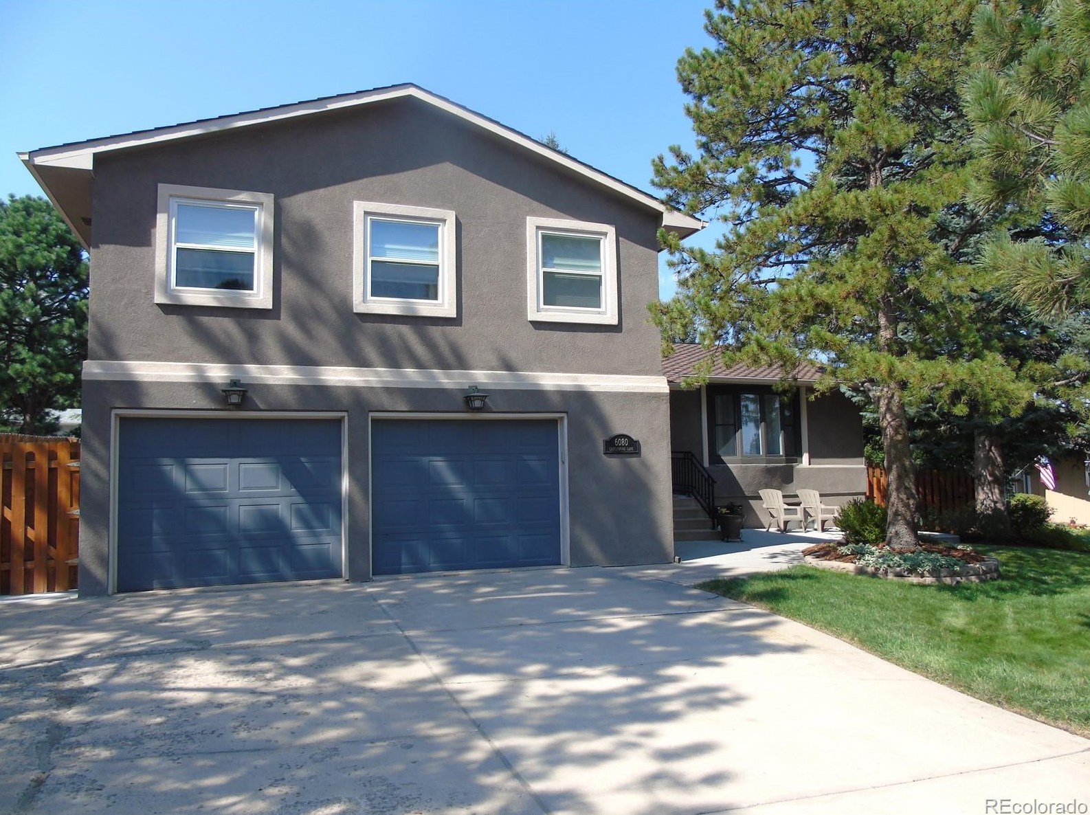 6080 Castlewood Ln, Colorado Springs, CO 80918-3323