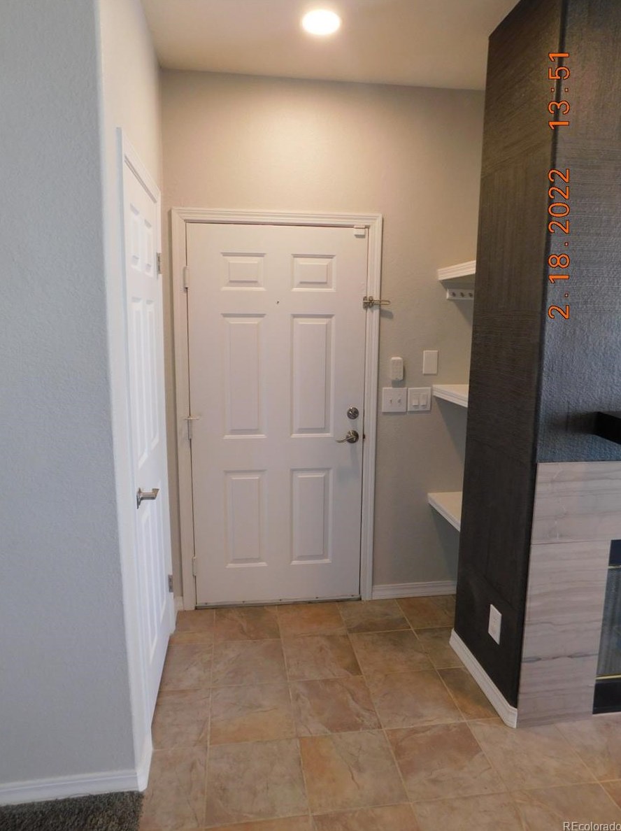 1661 Canal Cir, Littleton, CO 80120-5633