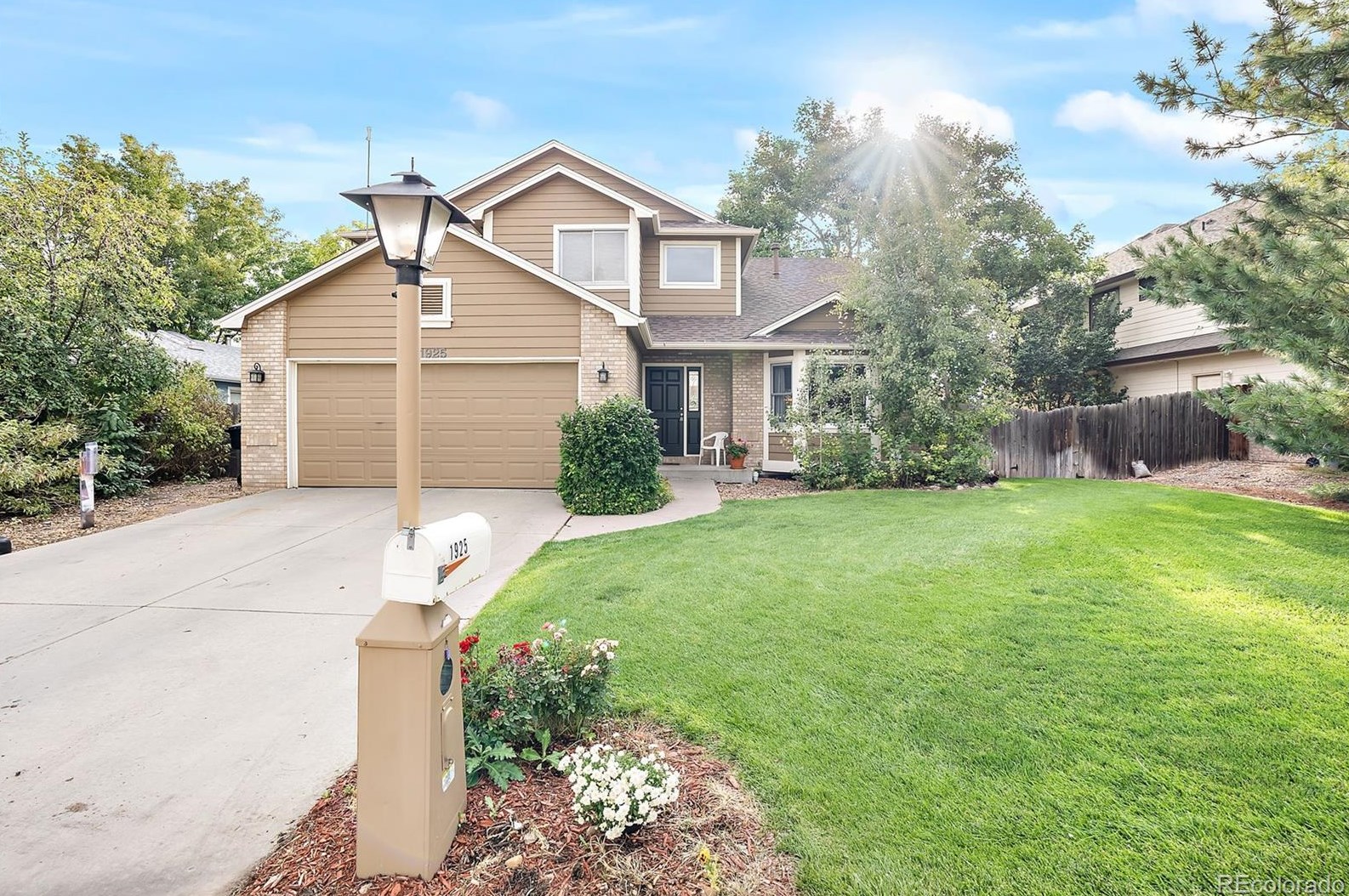 1925 Red Cloud Rd, Longmont, CO 80504-1967