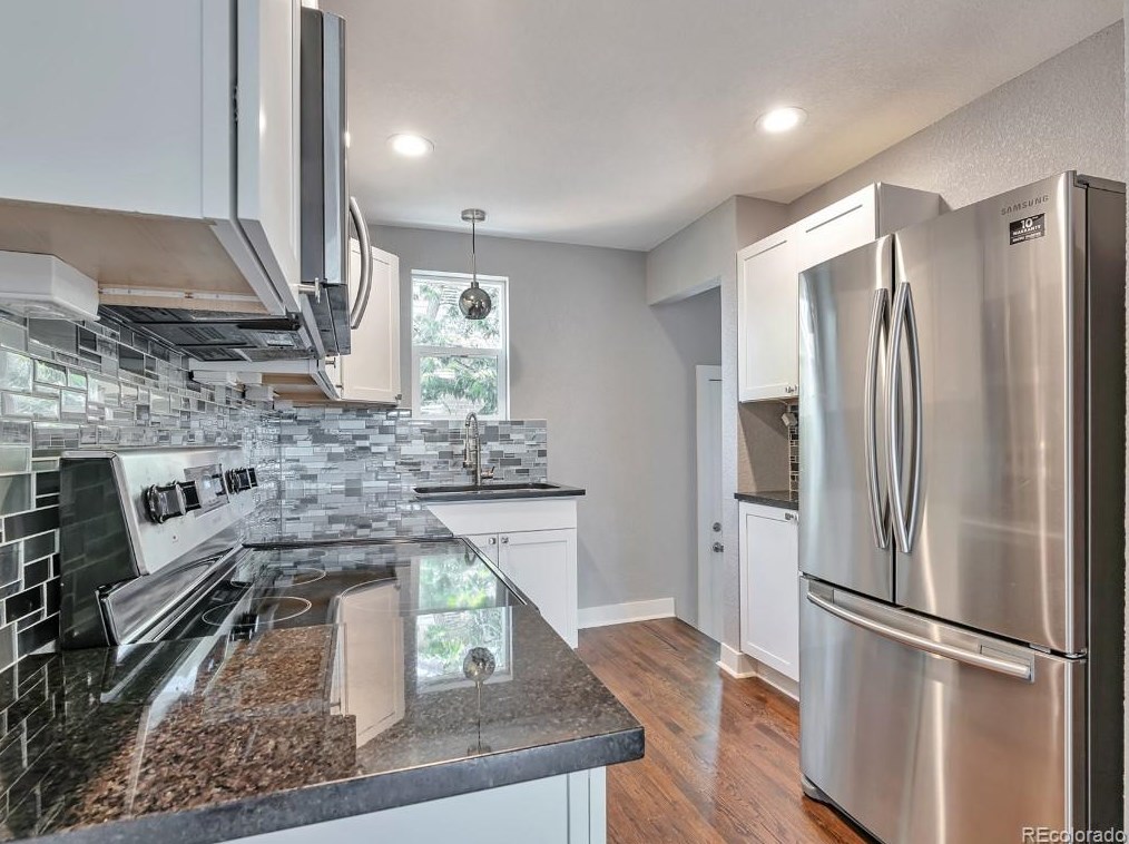 1453 Tamarac St, Denver CO  80220-3326 exterior