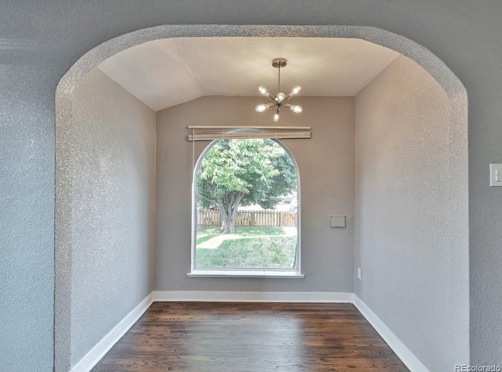1453 Tamarac St, Denver CO  80220-3326 exterior