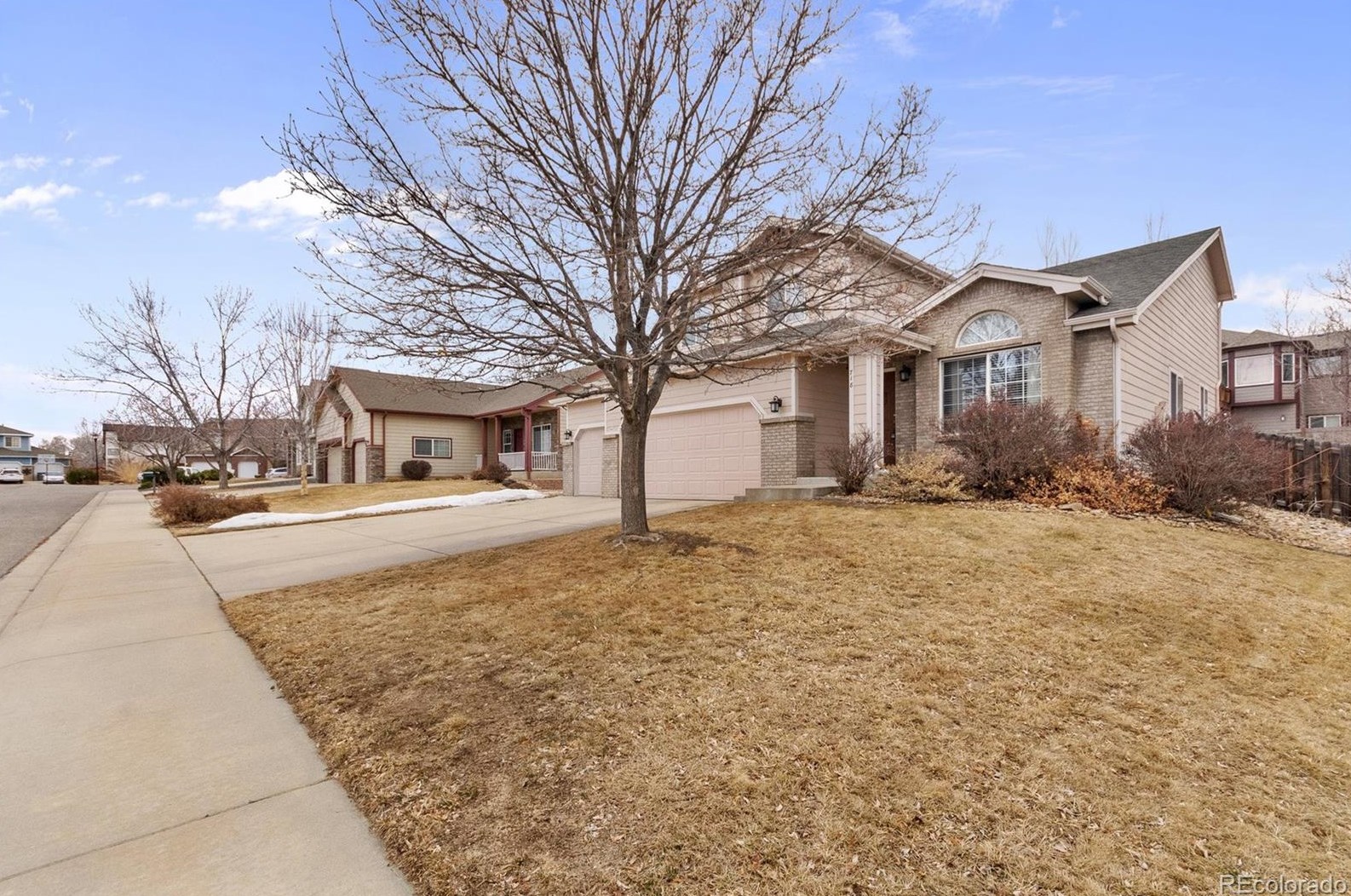 718 Rider Ridge Dr, Longmont, CO 80504-4695