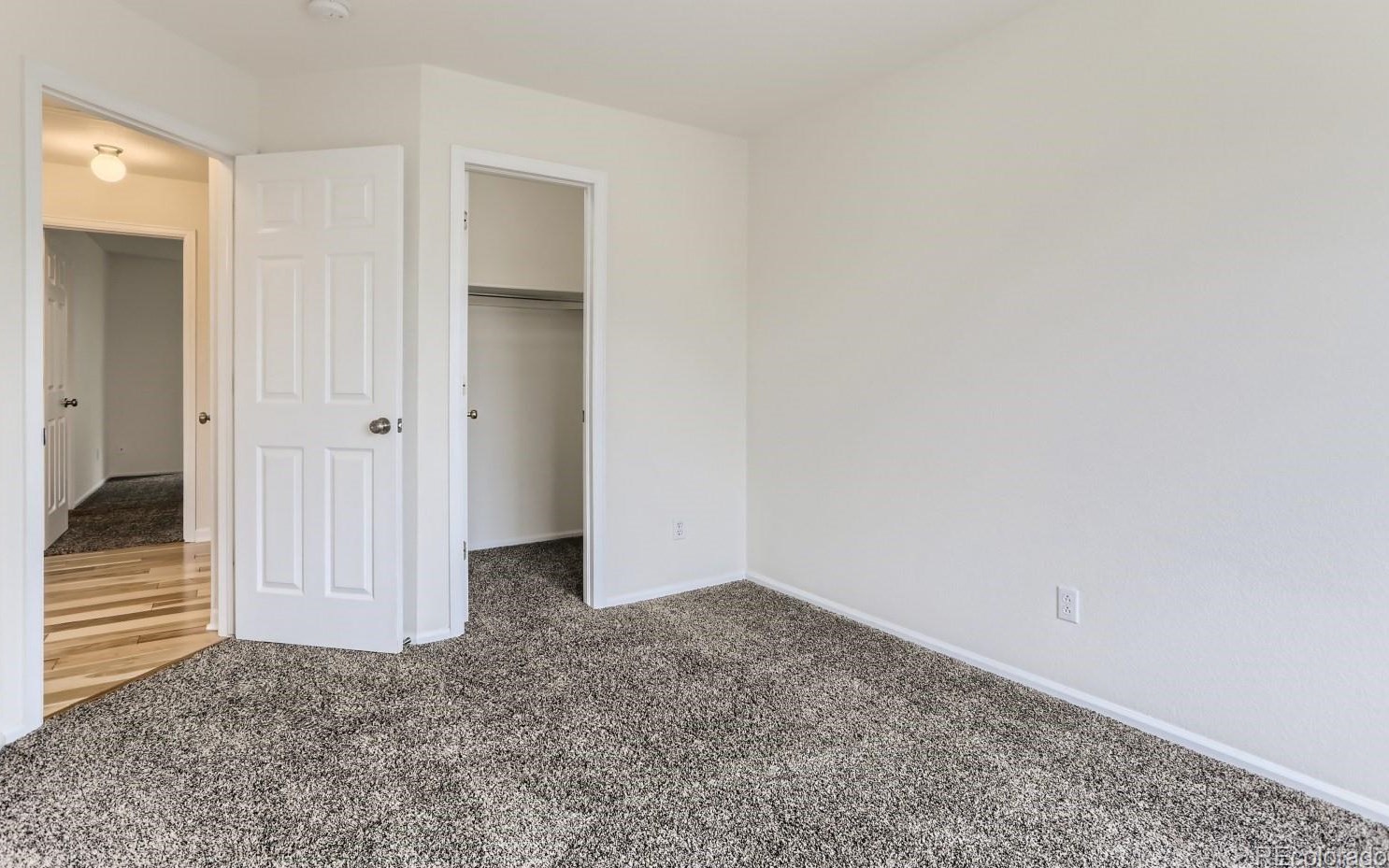 6865 Coco Pl, Littleton CO 80128-6395 exterior