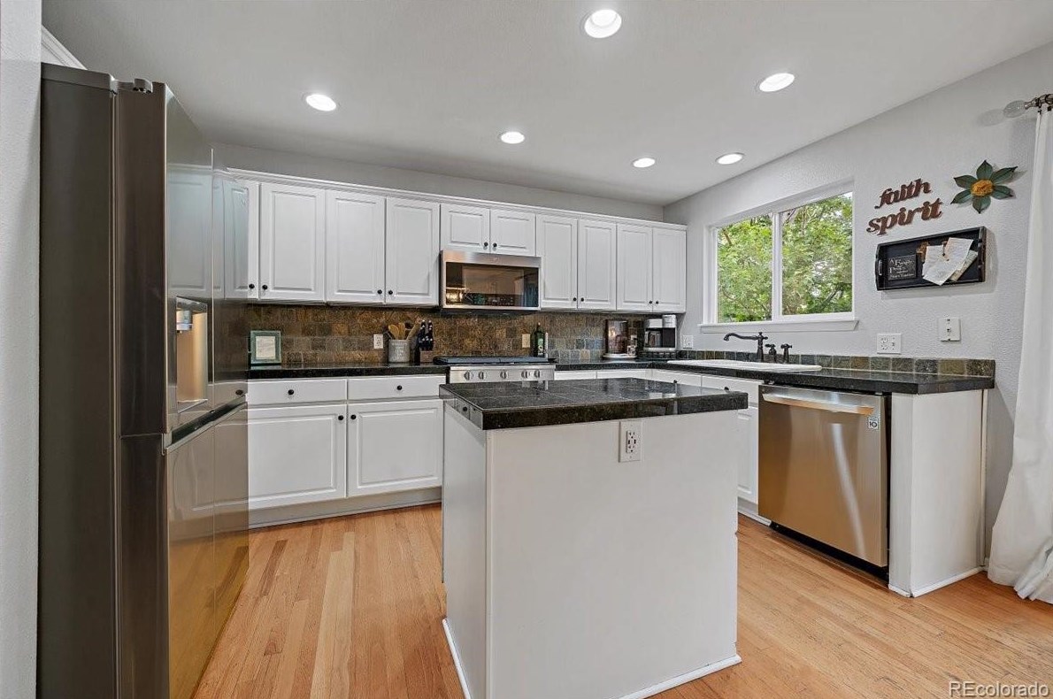 3527 Morning Glory, Castle Rock CO 80109-8490 exterior