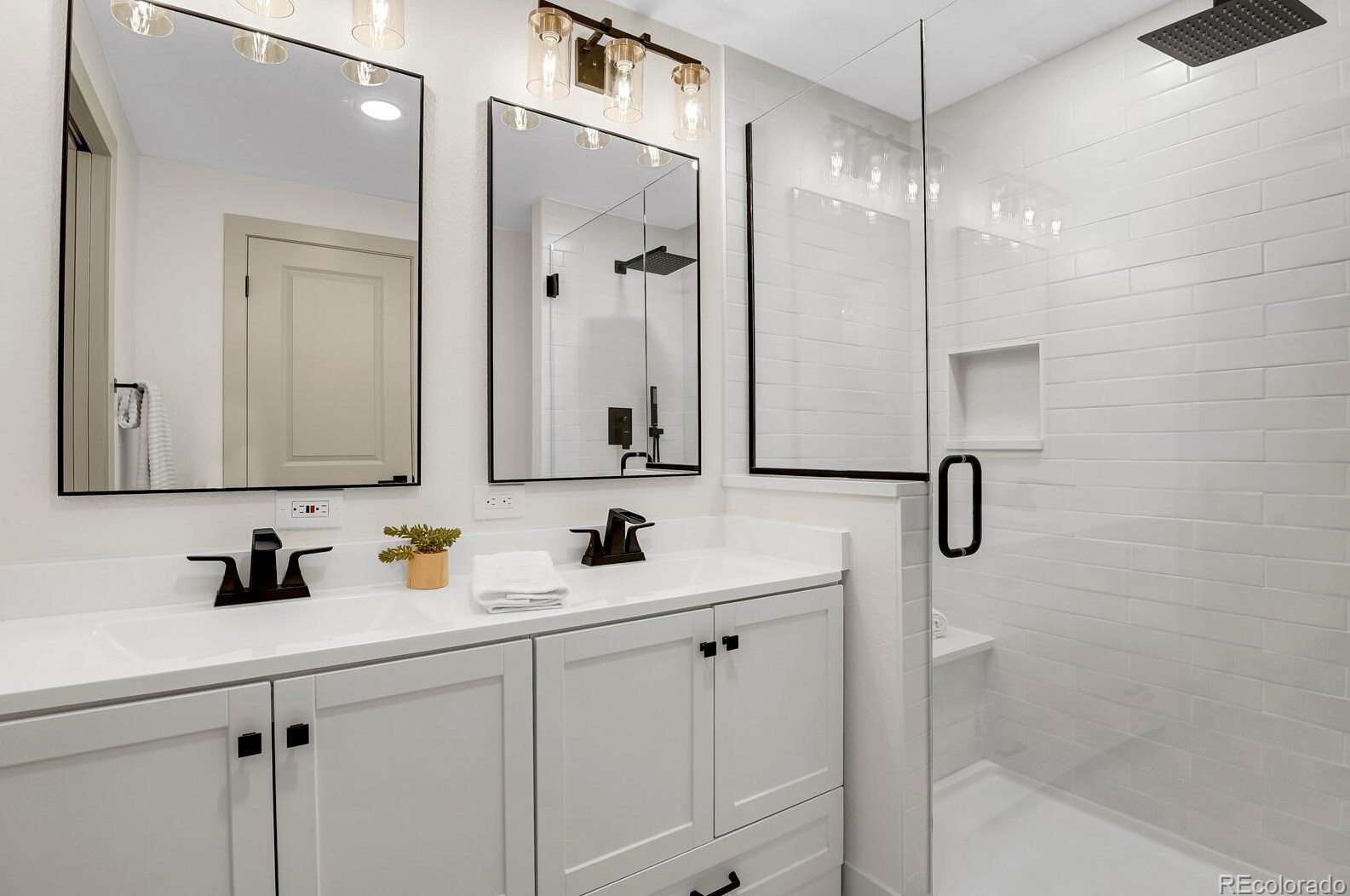 6738 70th Pl, Arvada CO  80003-3634 exterior